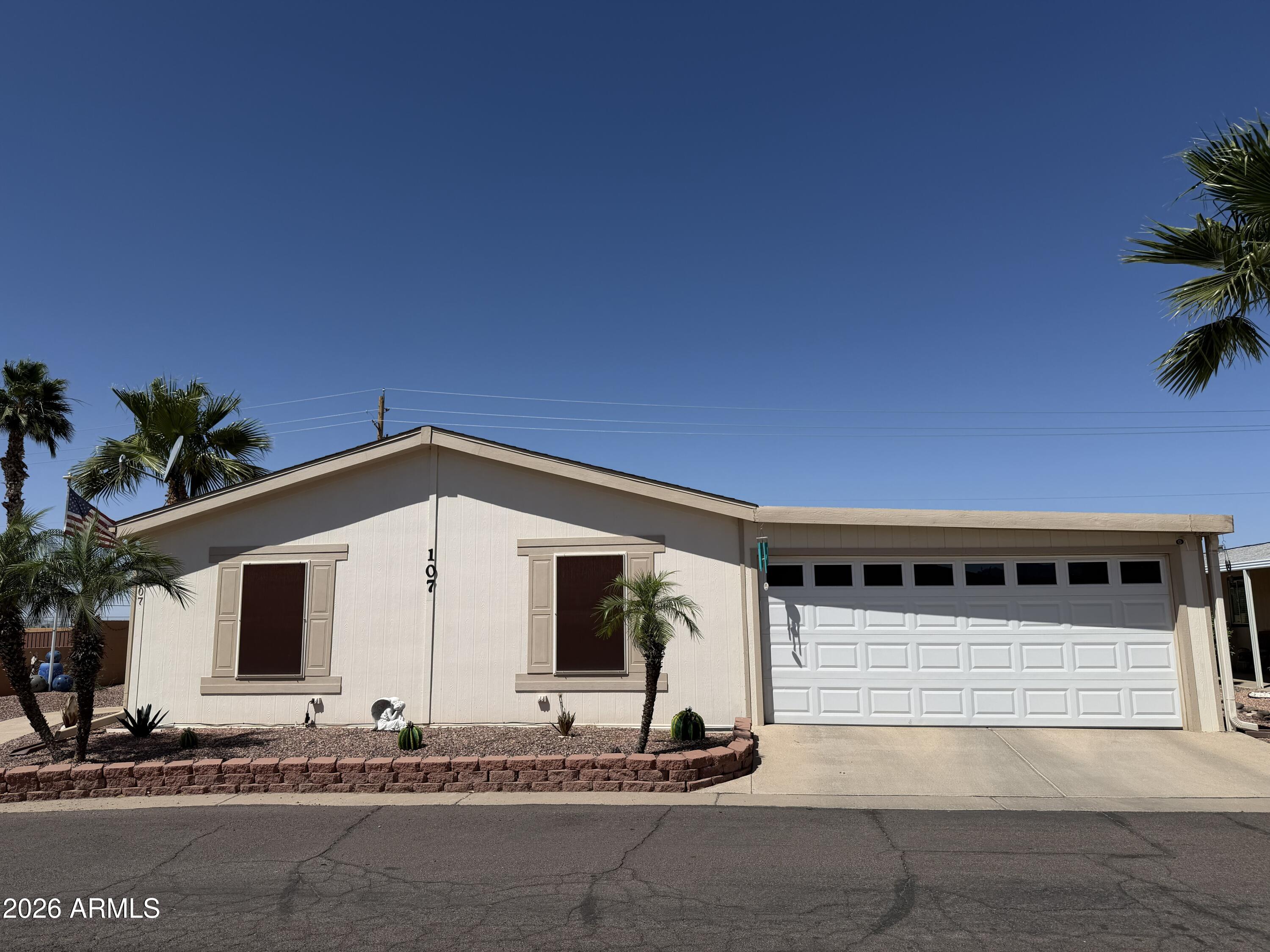 2208 W BASELINE Avenue 107, Apache Junction, AZ 85120 — Photo 1 of 44
