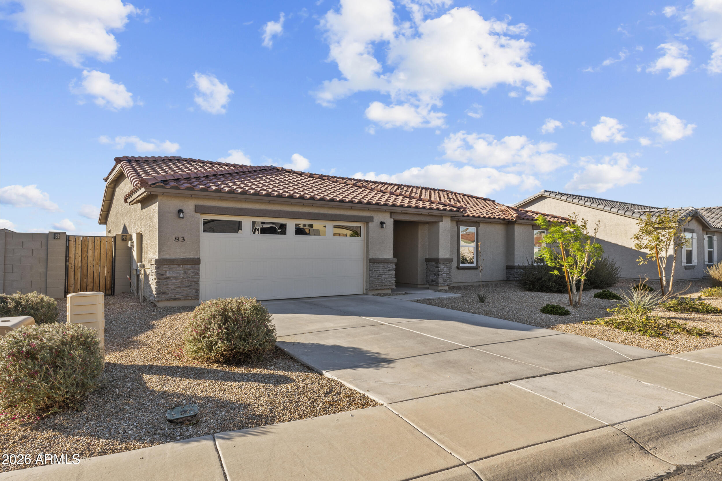 83 S NAPLES Lane, Casa Grande, AZ 85122 — Photo 1 of 23