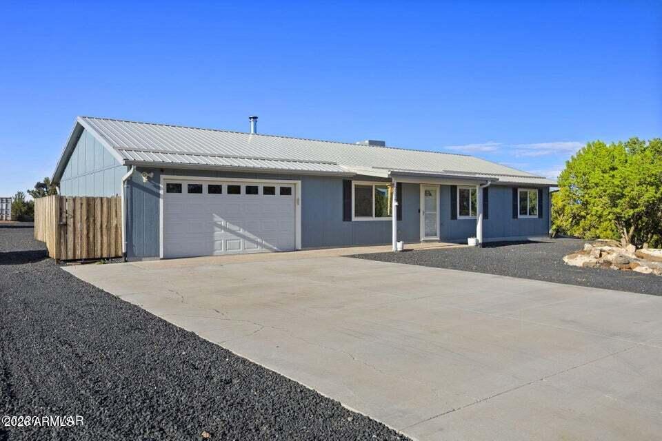 2596 ELK RUN Loop, Snowflake, AZ 85937 — Photo 1 of 34