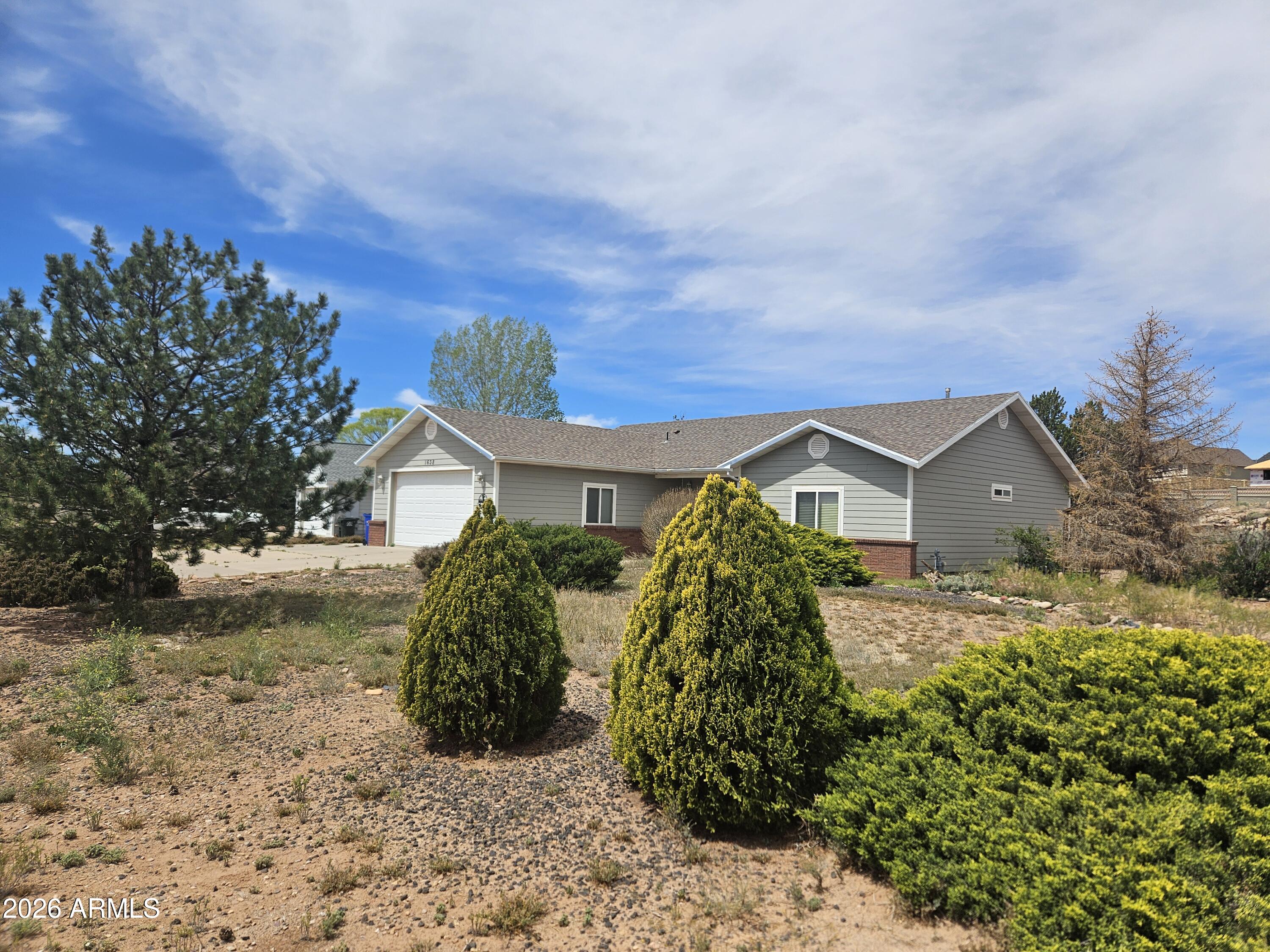 1638 W 7th S Street, Snowflake, AZ 85937 — Photo 1 of 36