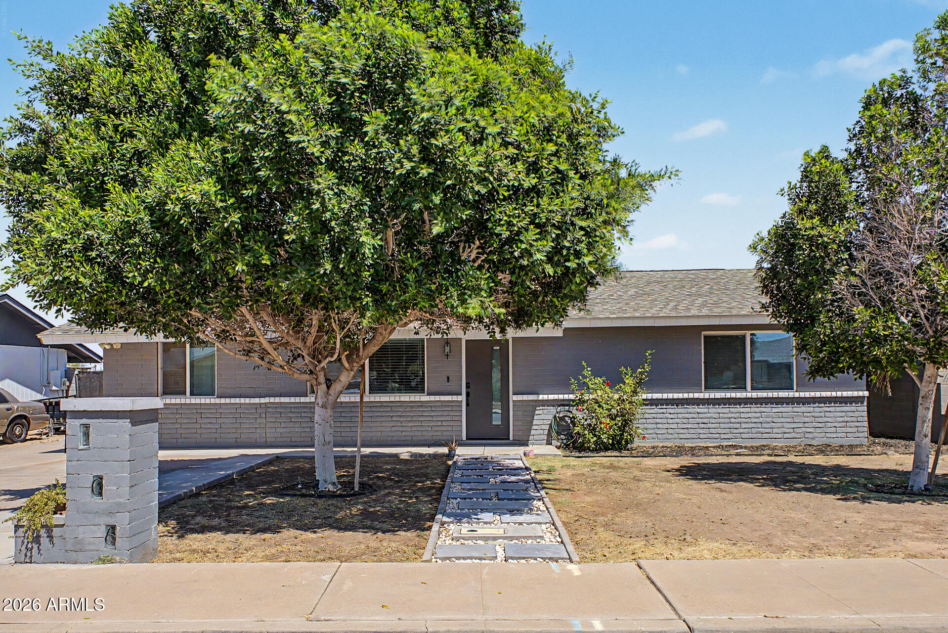 106 E INDIGO Street, Mesa, AZ 85201 — Photo 1 of 21