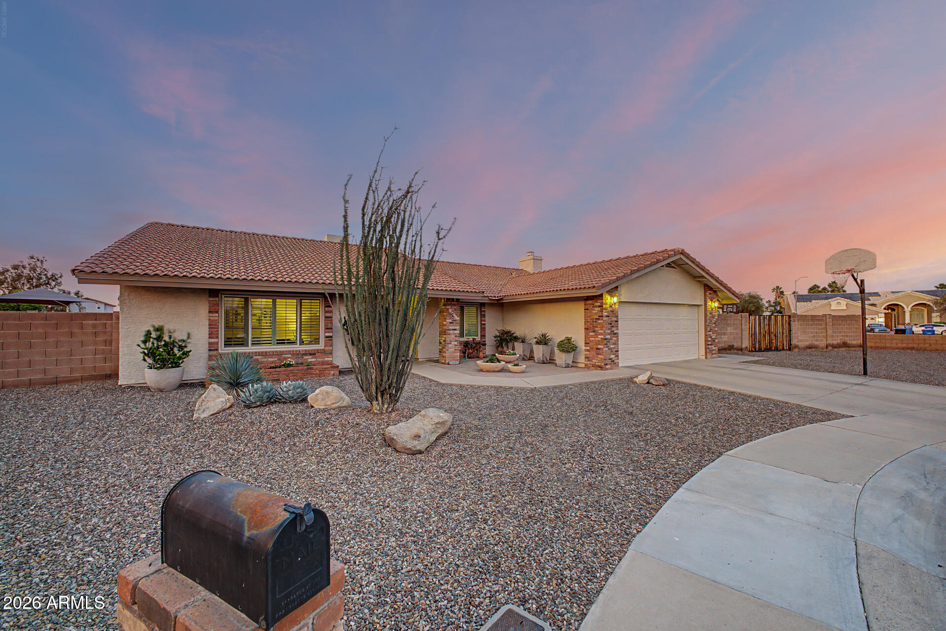 14617 N 47TH Street, Phoenix, AZ 85032 — Photo 1 of 38