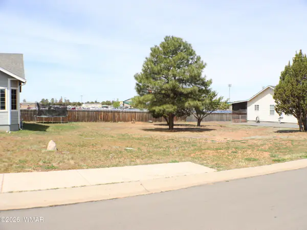 960 N Kiaya Lane, Show Low, AZ 85901