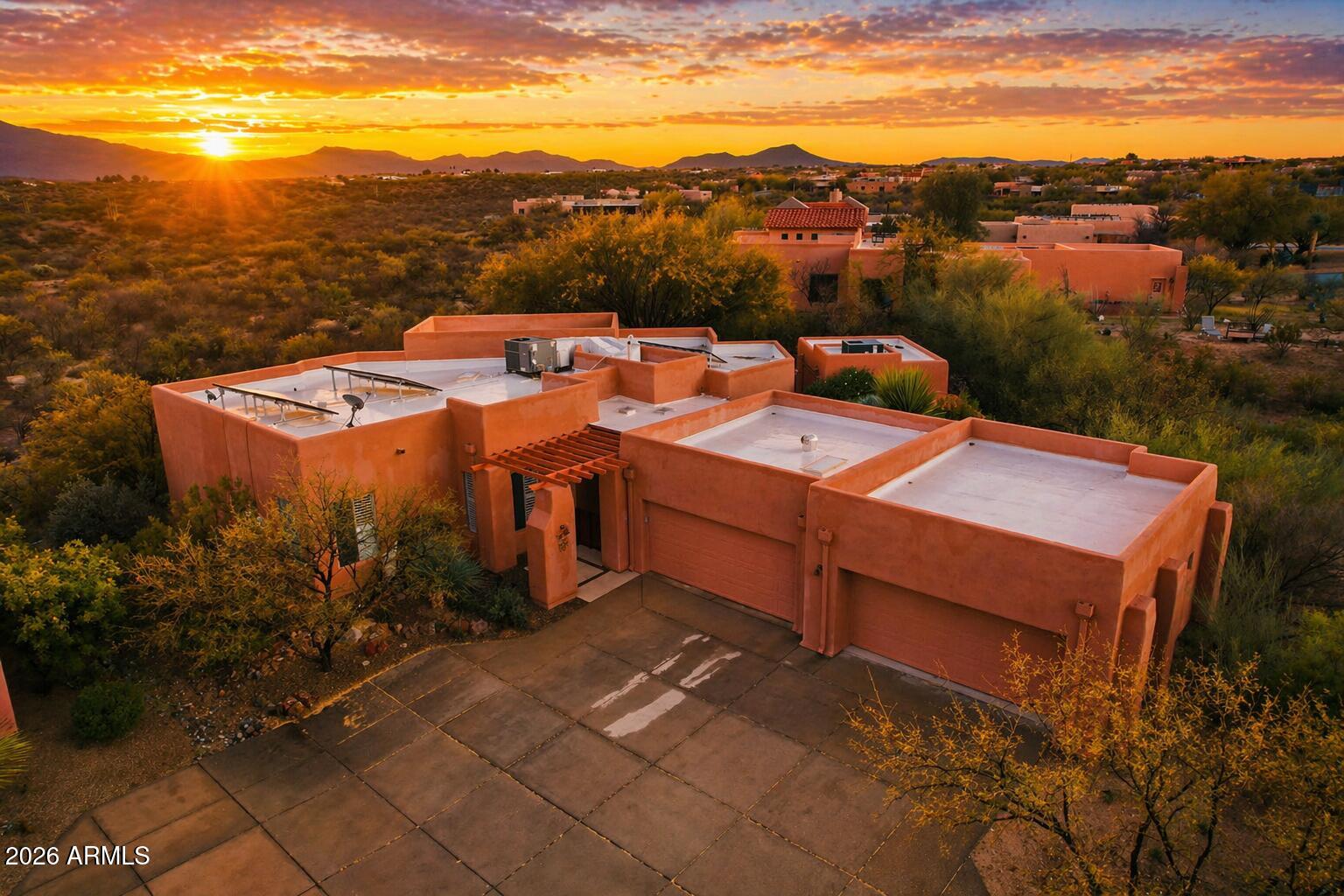 7529 S ELIOT Lane, Tucson, AZ 85747 — Photo 1 of 60