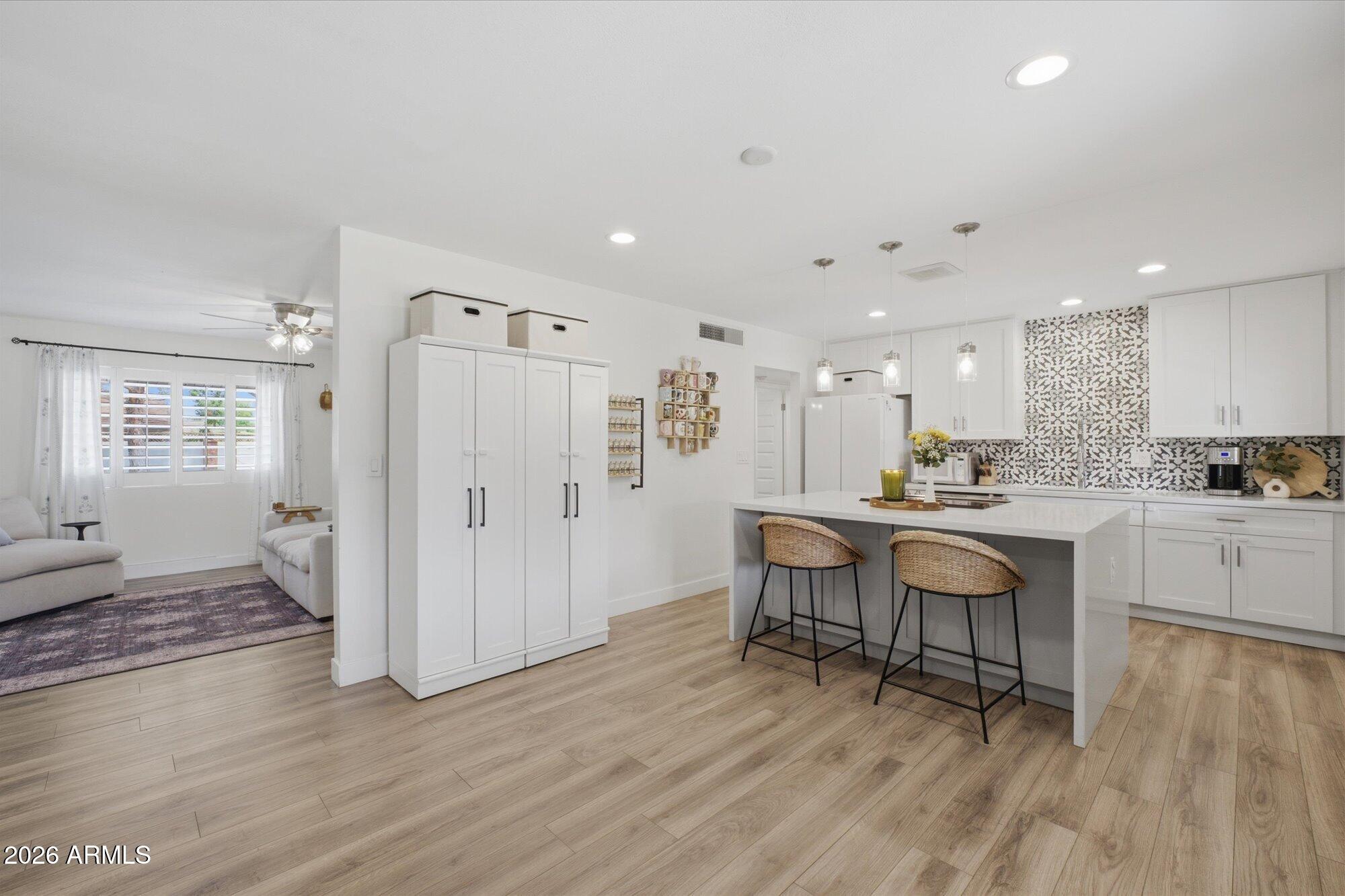 133 E ALAMEDA Drive, Tempe, AZ 85282 — Photo 1 of 33