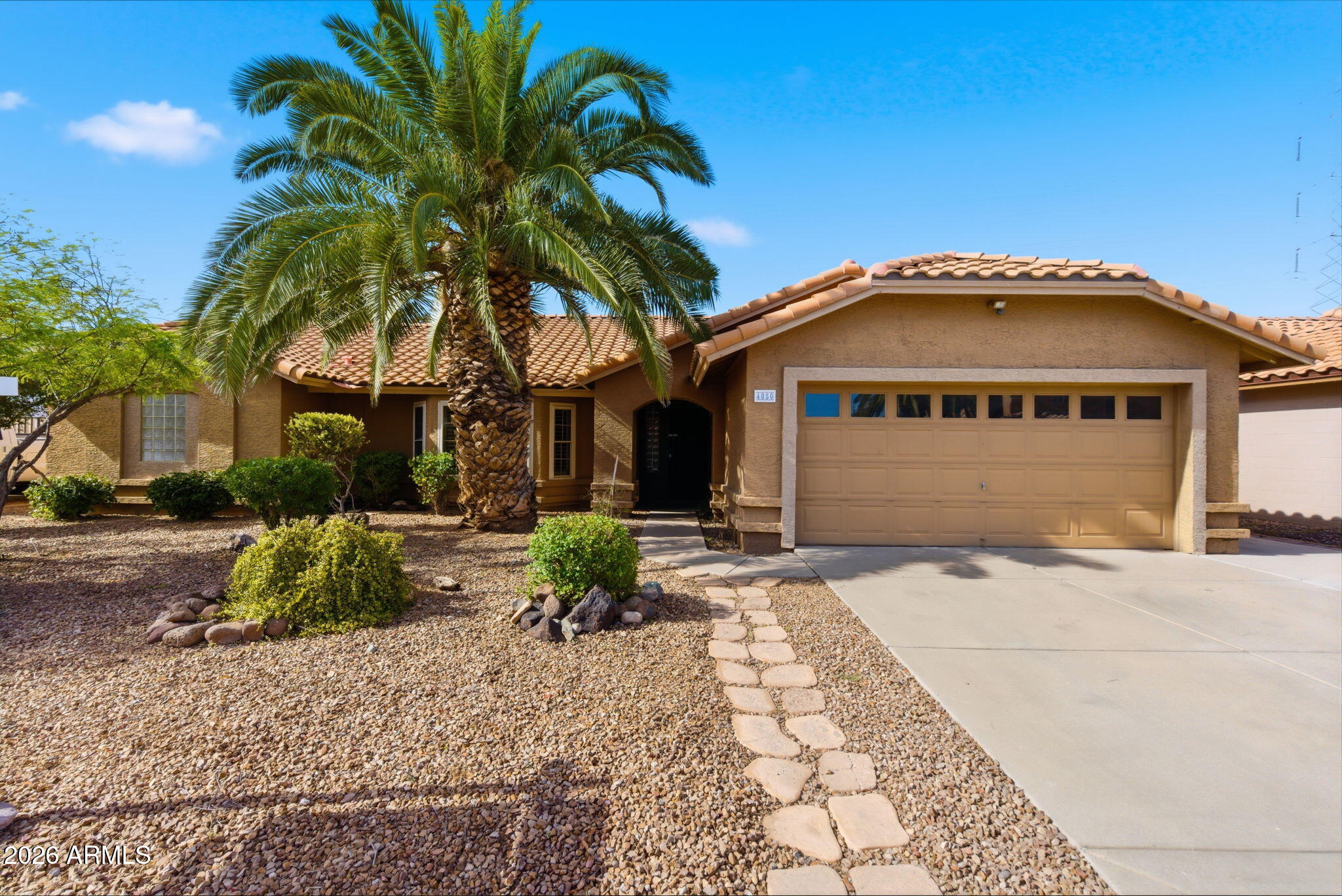 4050 W SAGUARO PARK Lane, Glendale, AZ 85310 — Photo 1 of 39
