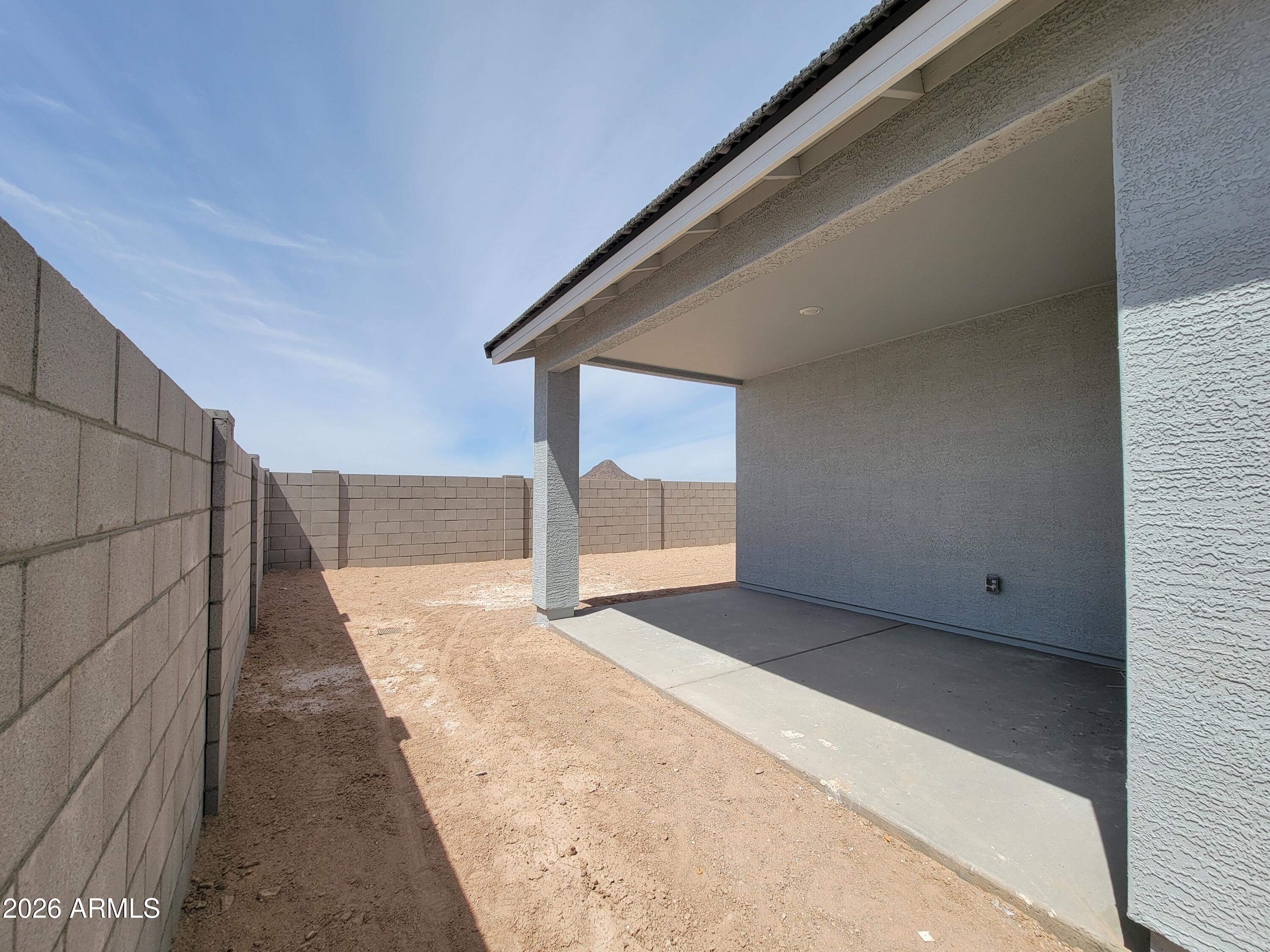 3354 N CAMDEN Drive, Florence, AZ 85132 — Photo 1 of 40