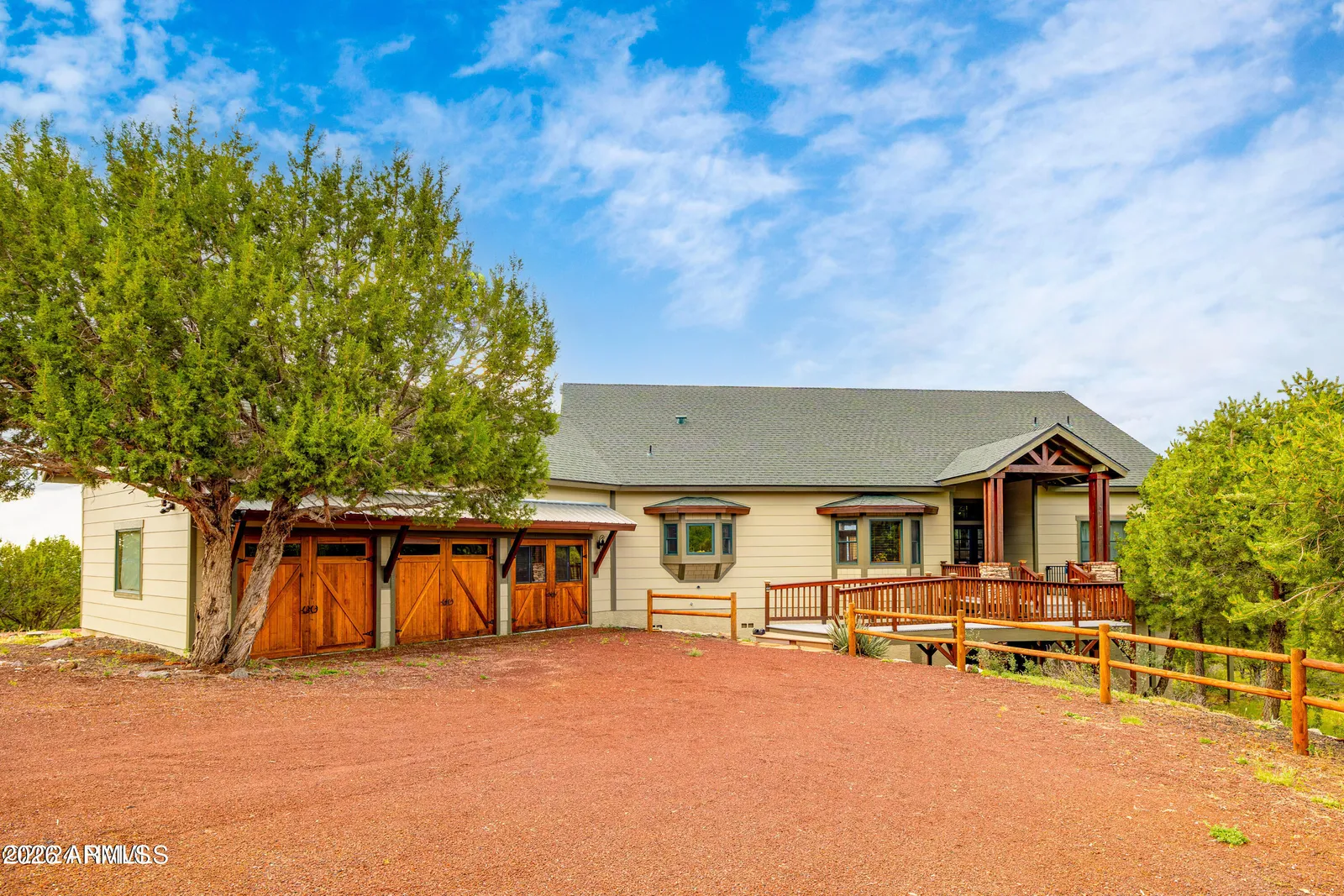 2667 E OVERLOOK Drive, Williams, AZ 86046 — Photo 1 of 84