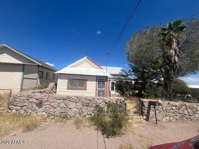 404 MCKINLEY Avenue, Bisbee, AZ 85603 — Photo 1 of 21