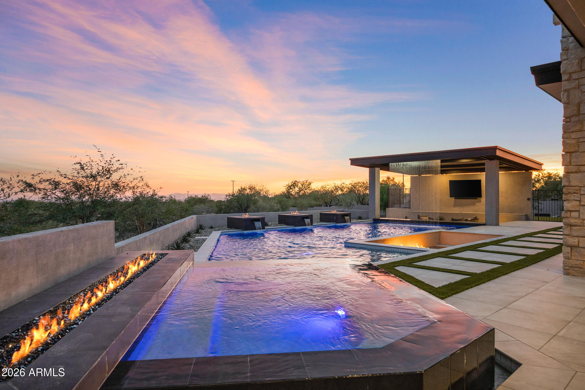 Thumbnail 112