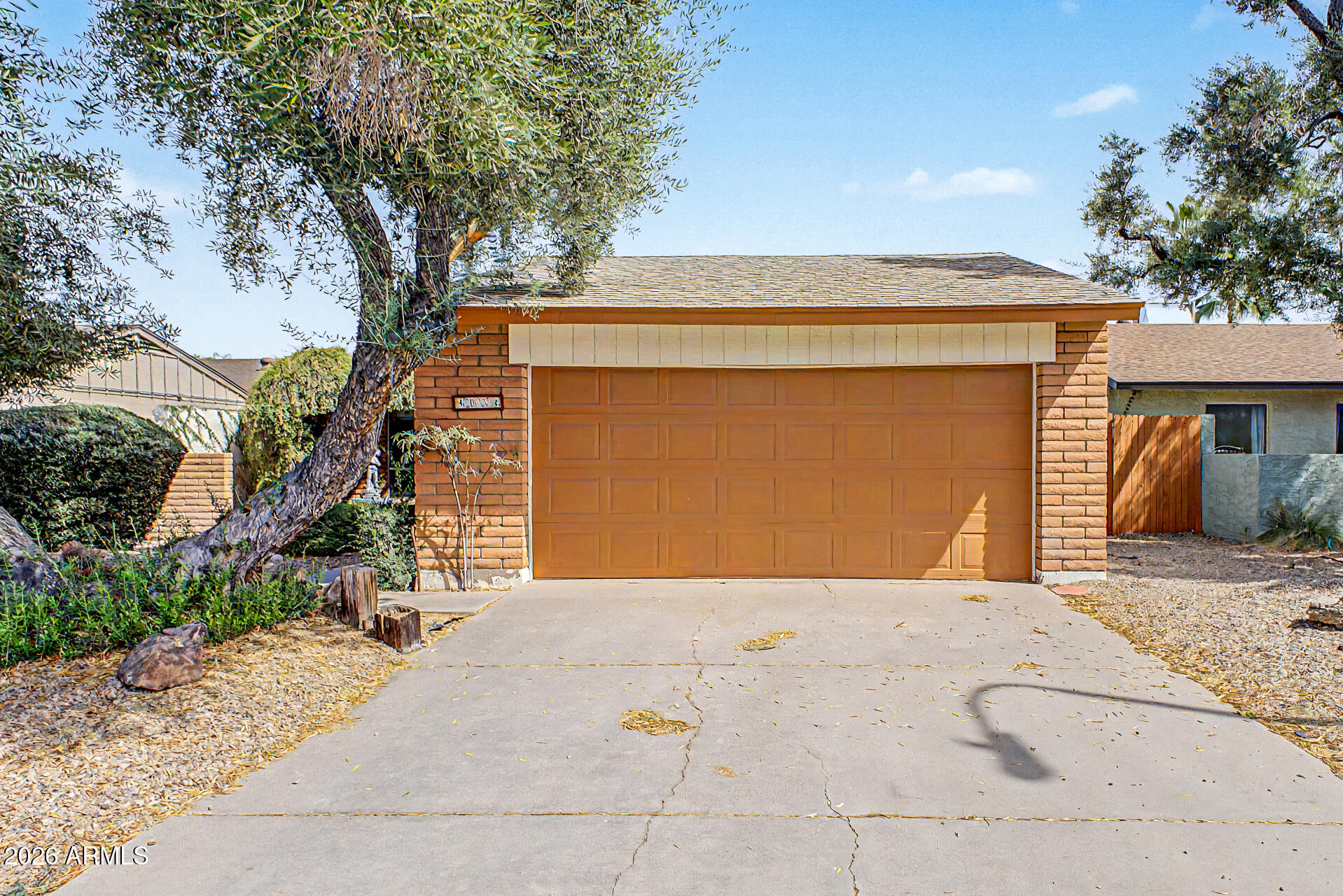 4034 W LOMA Lane, Phoenix, AZ 85051 — Photo 1 of 26