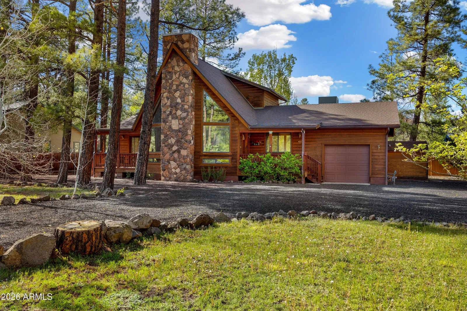 422 E MEADOW Lane, Pinetop, AZ 85935 — Photo 1 of 33
