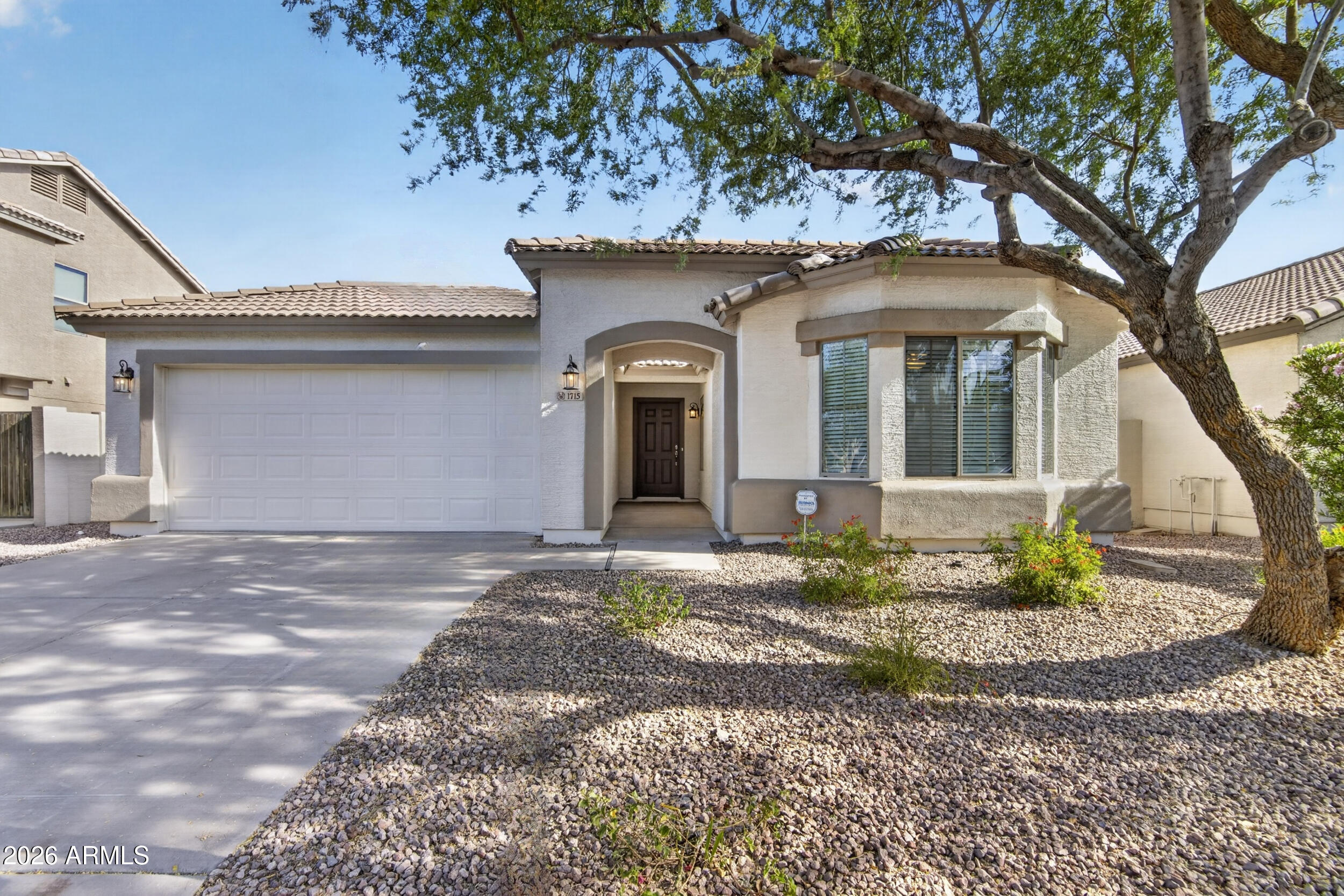 1715 E BRANHAM Lane, Phoenix, AZ 85042 — Photo 1 of 47