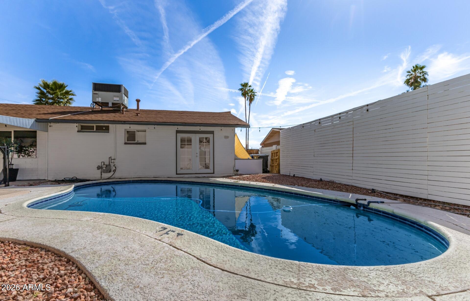 4706 S GRANDVIEW Avenue, Tempe, AZ 85282 — Photo 1 of 33