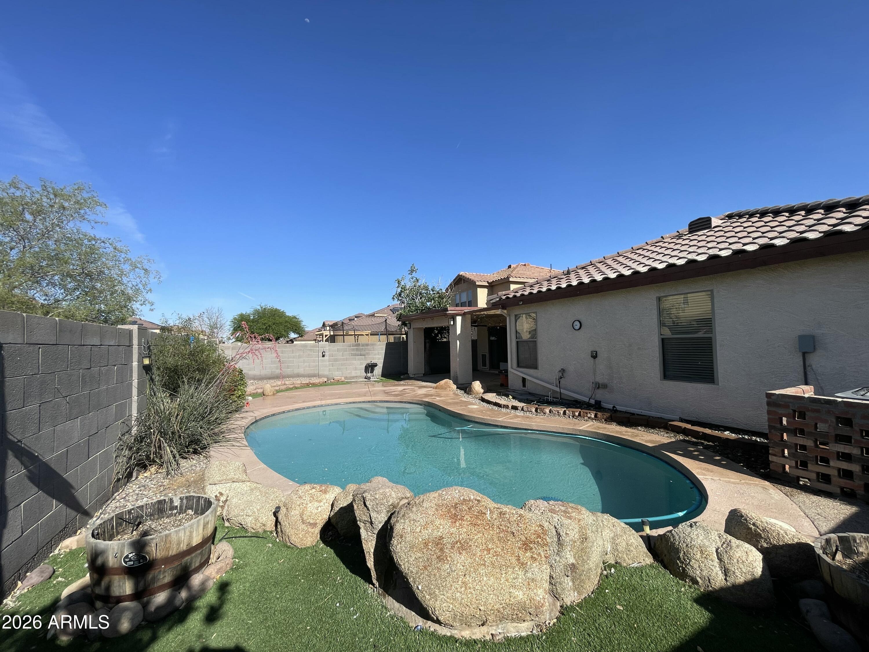 578 W Racine Loop, Casa Grande, AZ 85122 — Photo 1 of 19