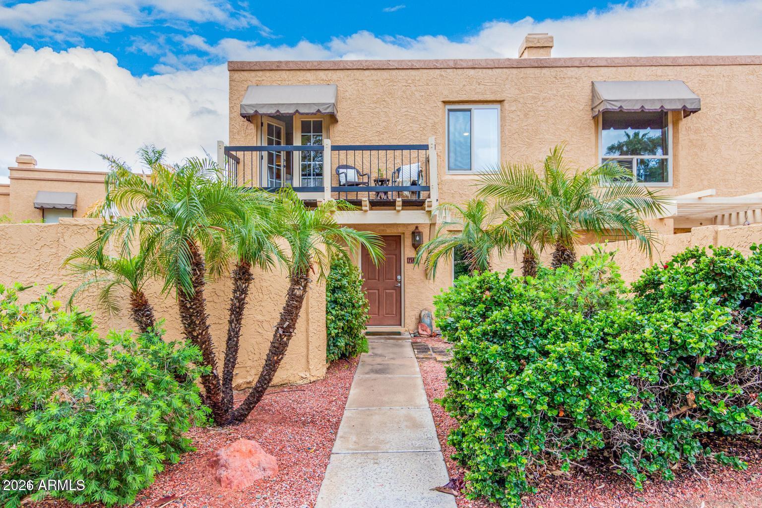 716 E NORTH Lane 1, Phoenix, AZ 85020 — Photo 1 of 27
