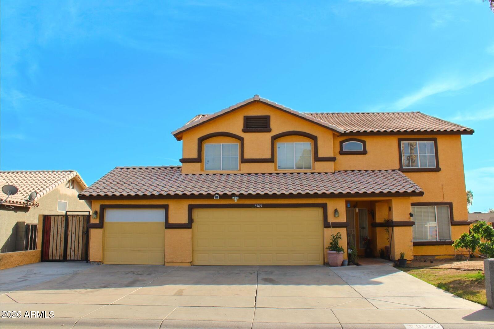 8565 W MONTE VISTA Road, Phoenix, AZ 85037 — Photo 1 of 22