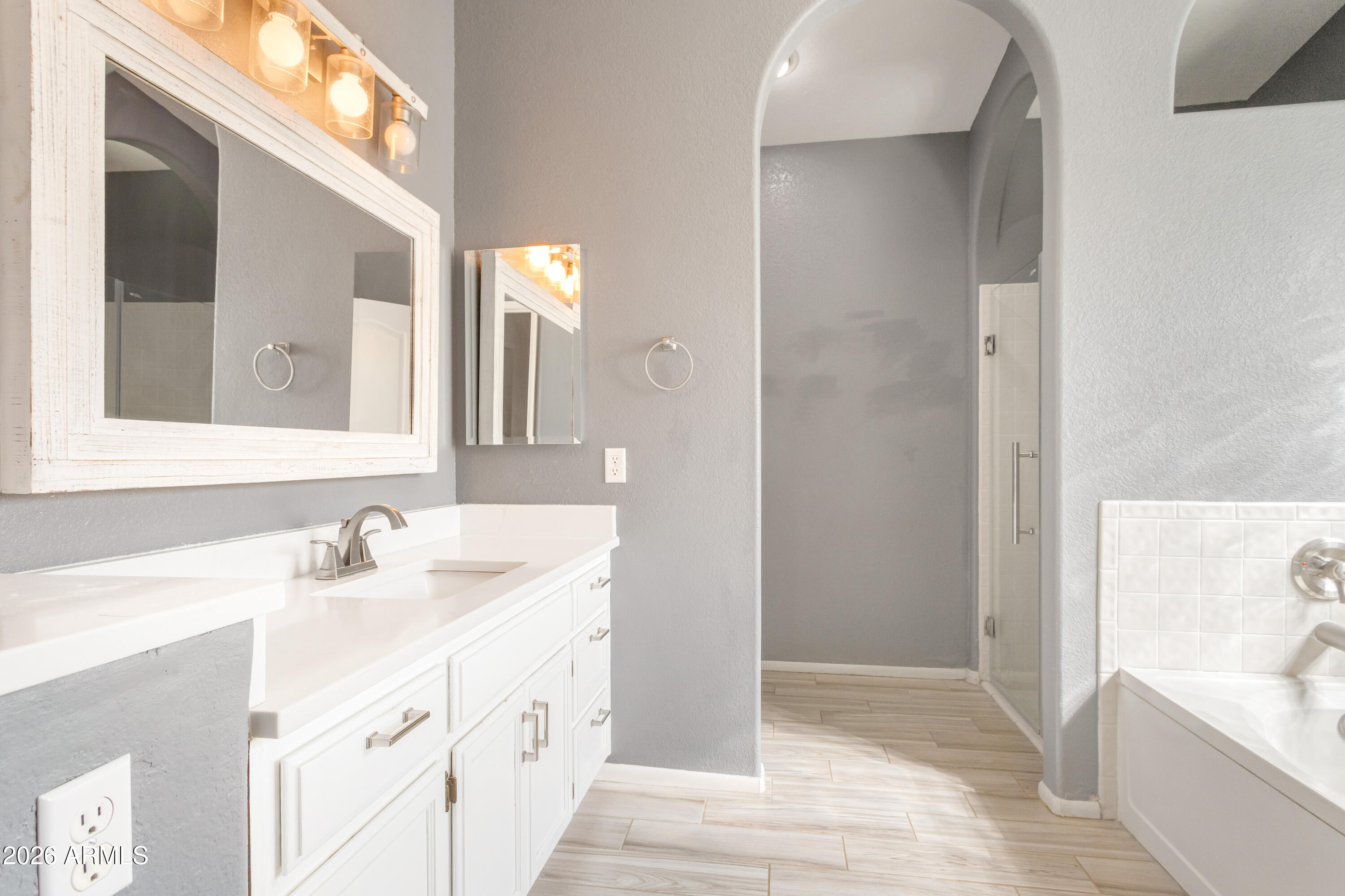 Thumbnail 29