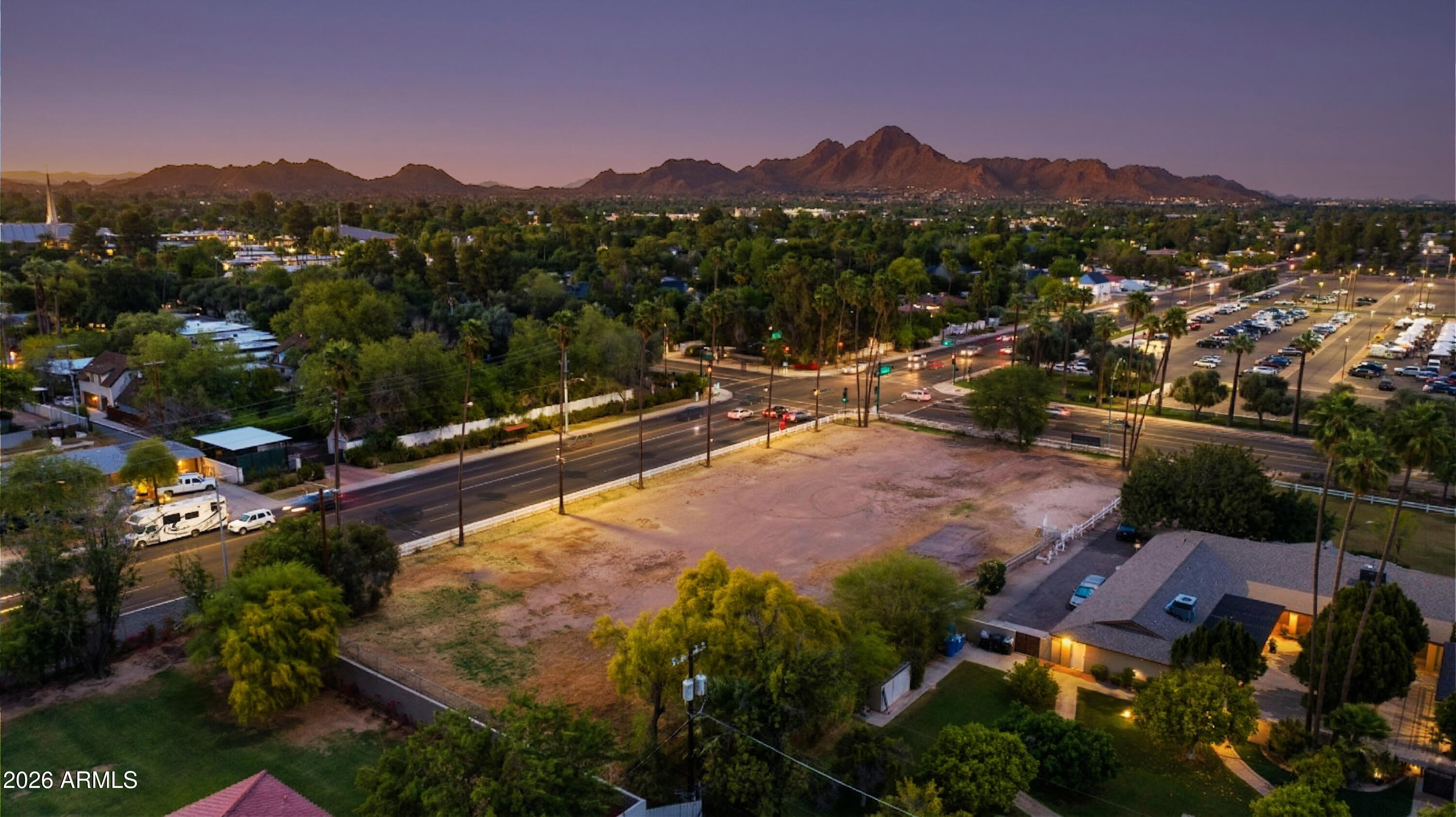 5950 N CENTRAL Avenue 1, Phoenix, AZ 85012 — Photo 1 of 11