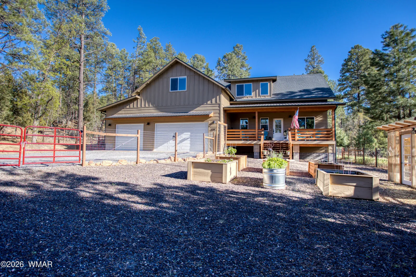 739 W Woodland Lake Road, Lakeside, AZ 85929 — Photo 1 of 53