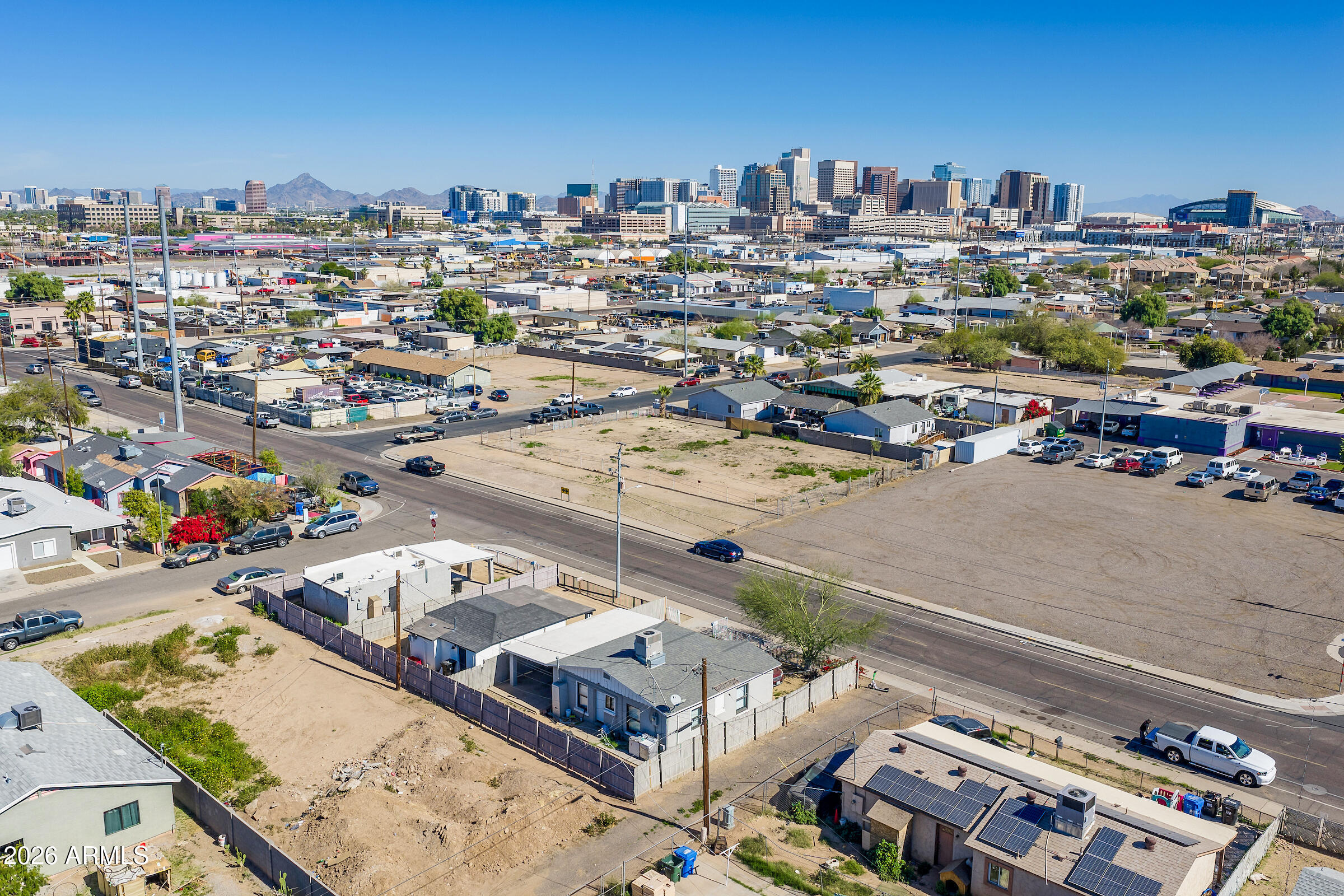 820 S 15th Avenue, Phoenix, AZ 85007 — Photo 1 of 47