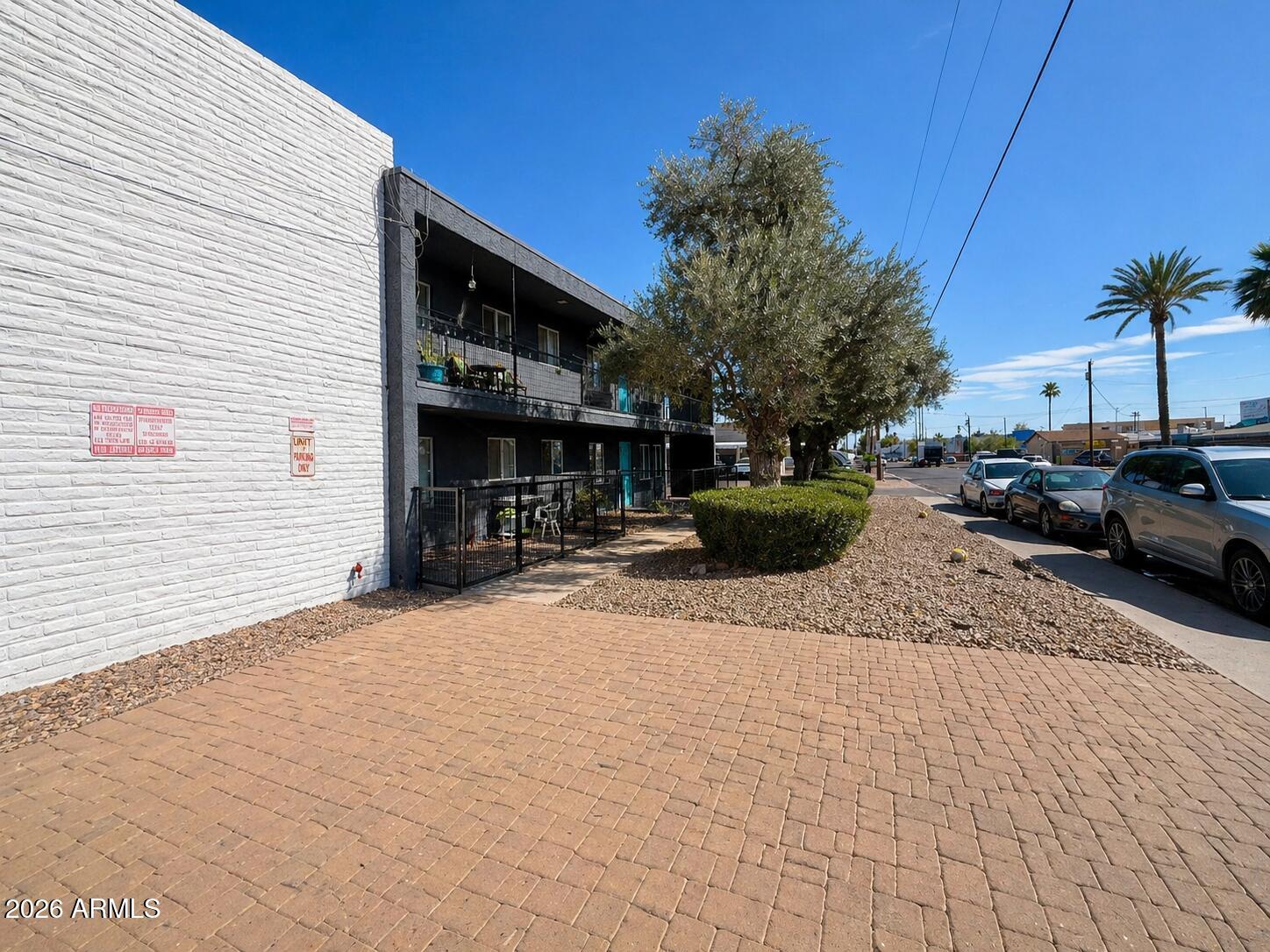 2919 N 38TH Street, Phoenix, AZ 85018 — Photo 1 of 14