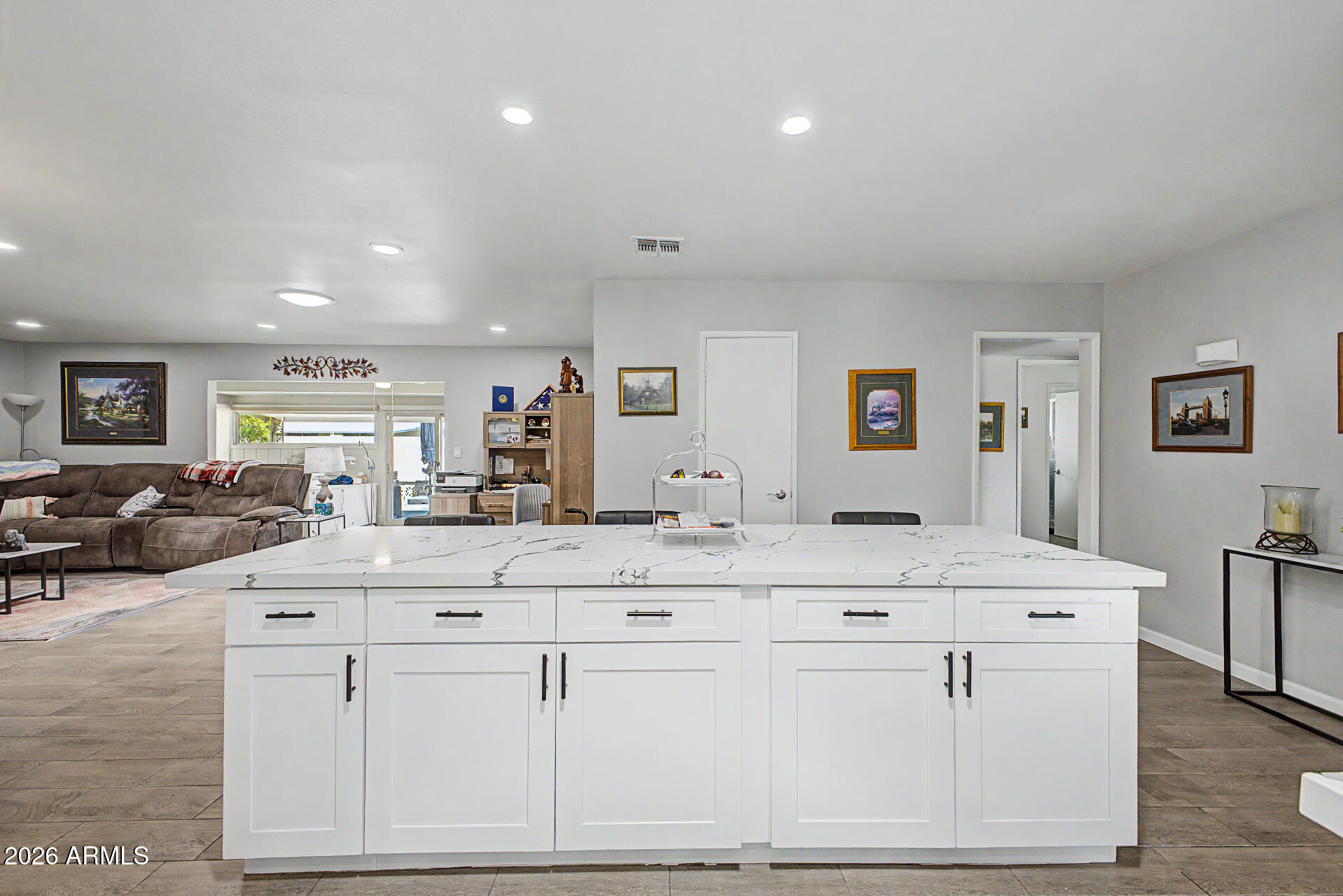 Thumbnail 17