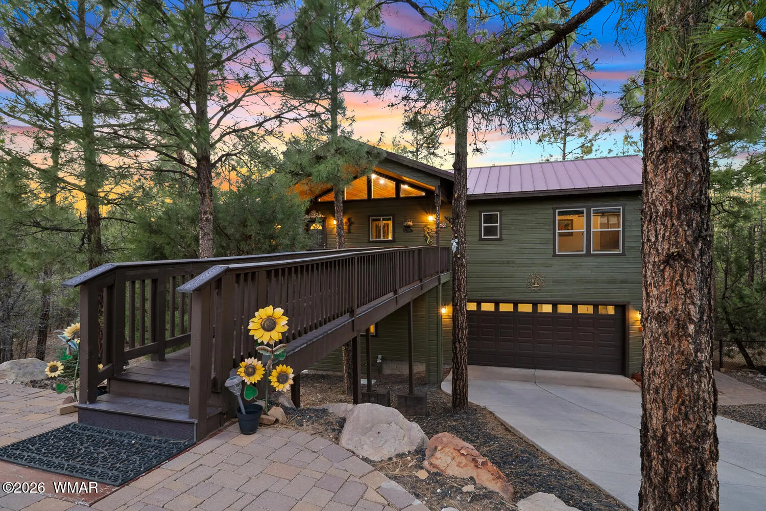 1020 E Cedar Ridge Run, Show Low, AZ 85901 — Photo 1 of 76