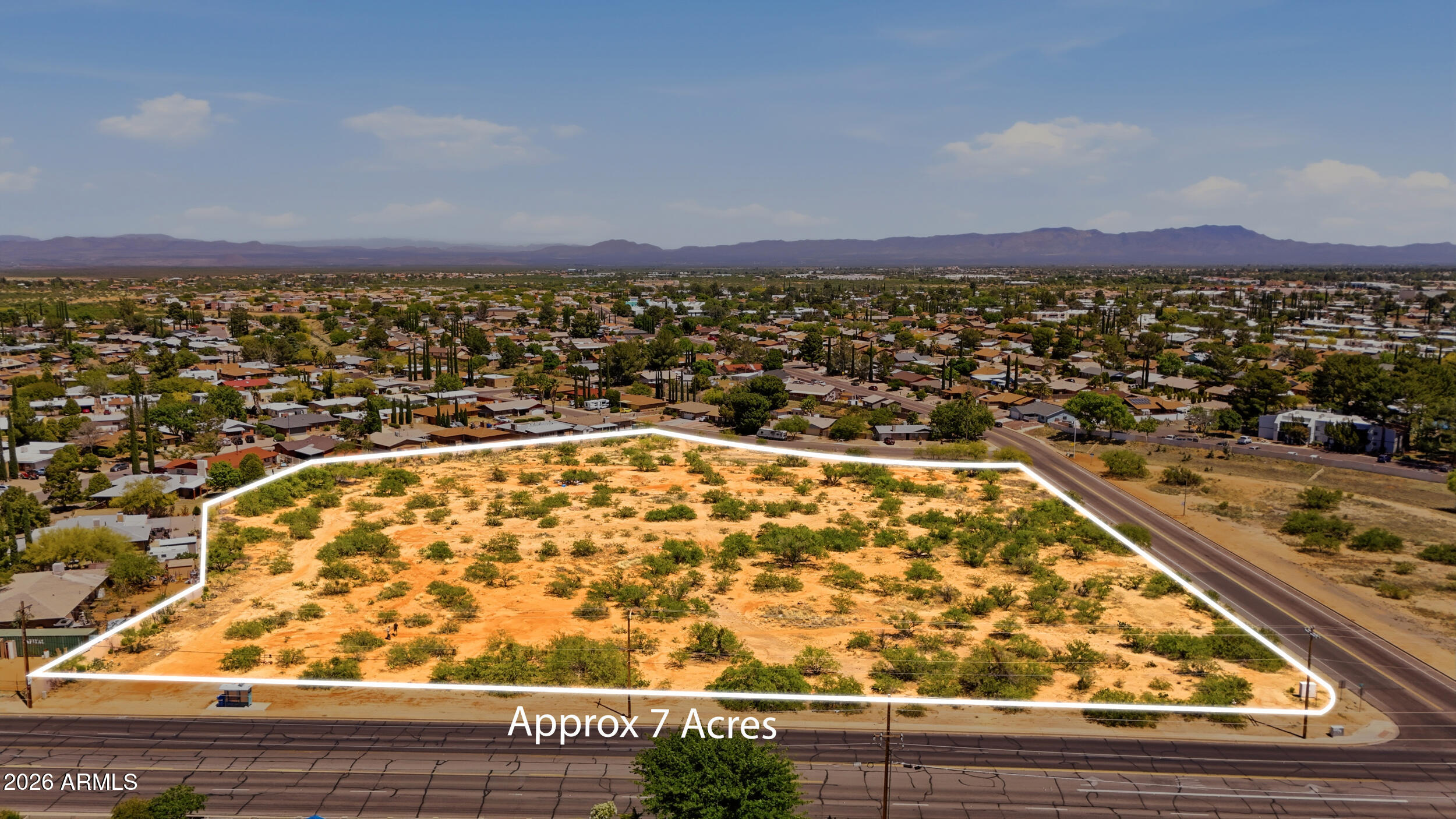 887 E TACOMA Street -, Sierra Vista, AZ 85635 — Photo 1 of 24