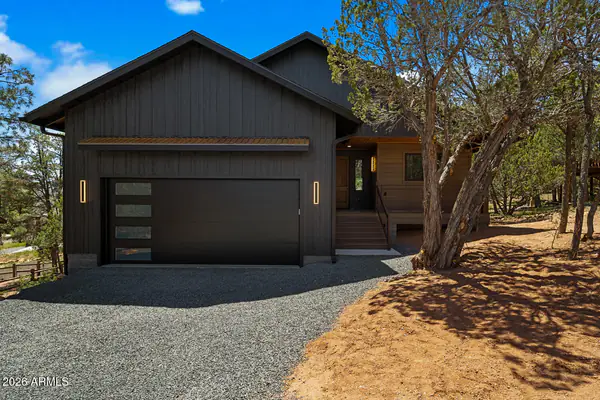 2235 PAR Place, Overgaard, AZ 85933