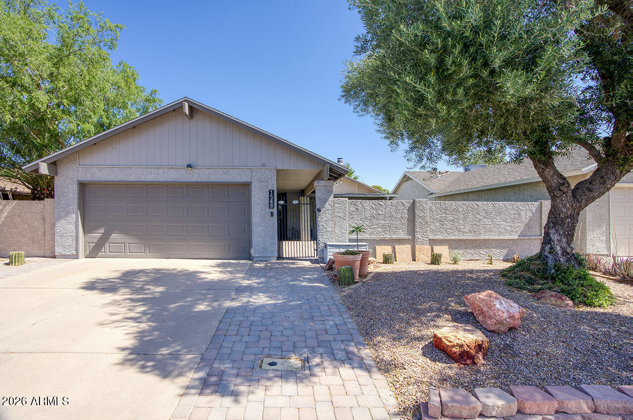 1548 W Jacinto Avenue, Mesa, AZ 85202 — Photo 1 of 33