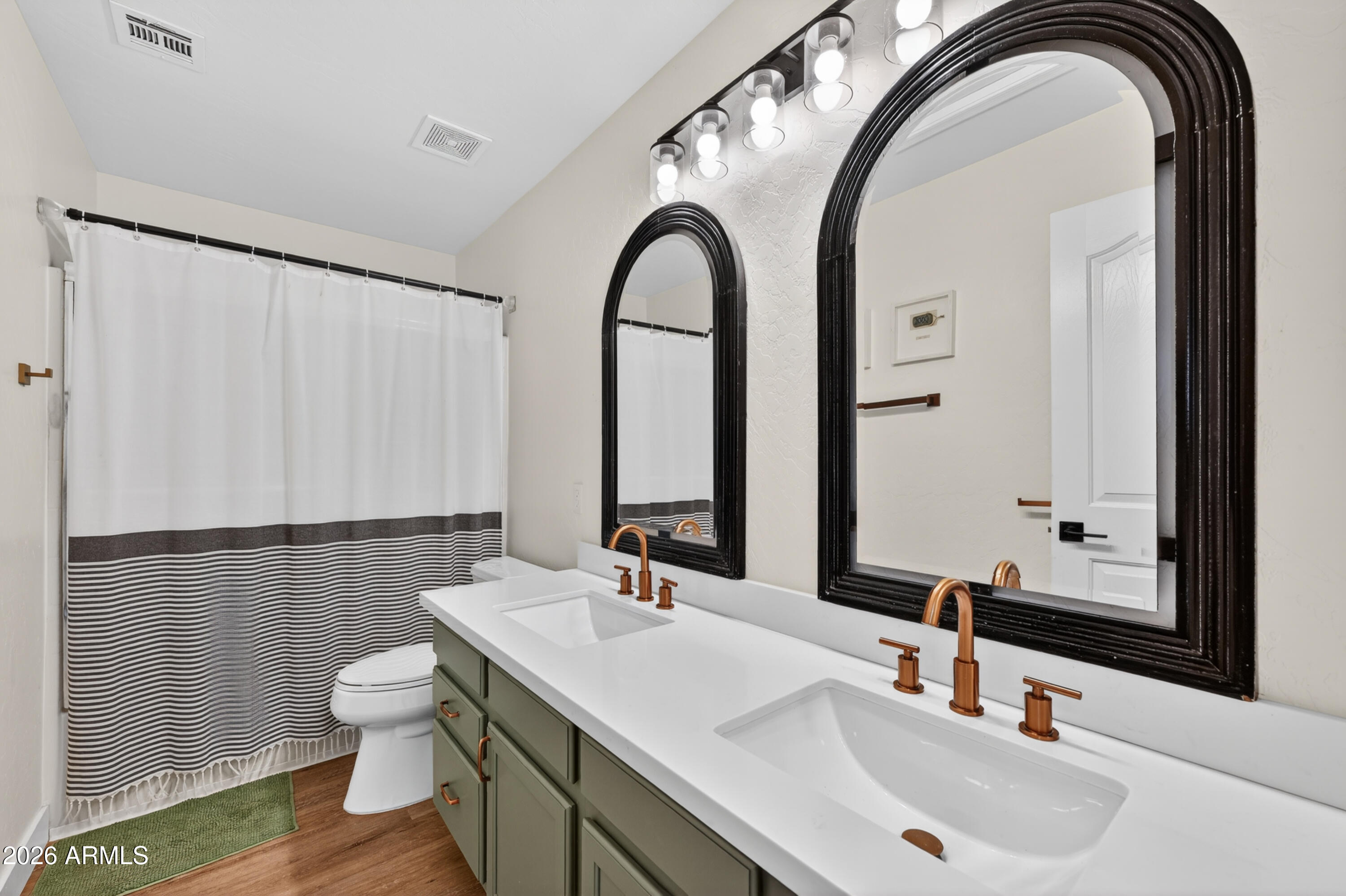 Thumbnail 28