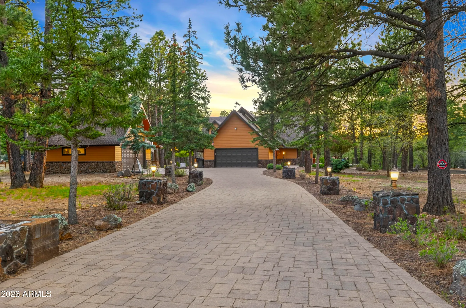 1107 N MARINA Lane, Flagstaff, AZ 86004 — Photo 1 of 39