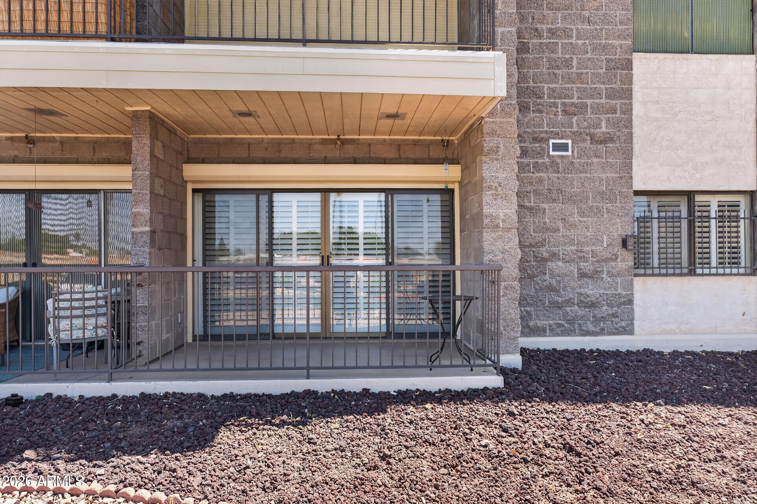 Thumbnail 33