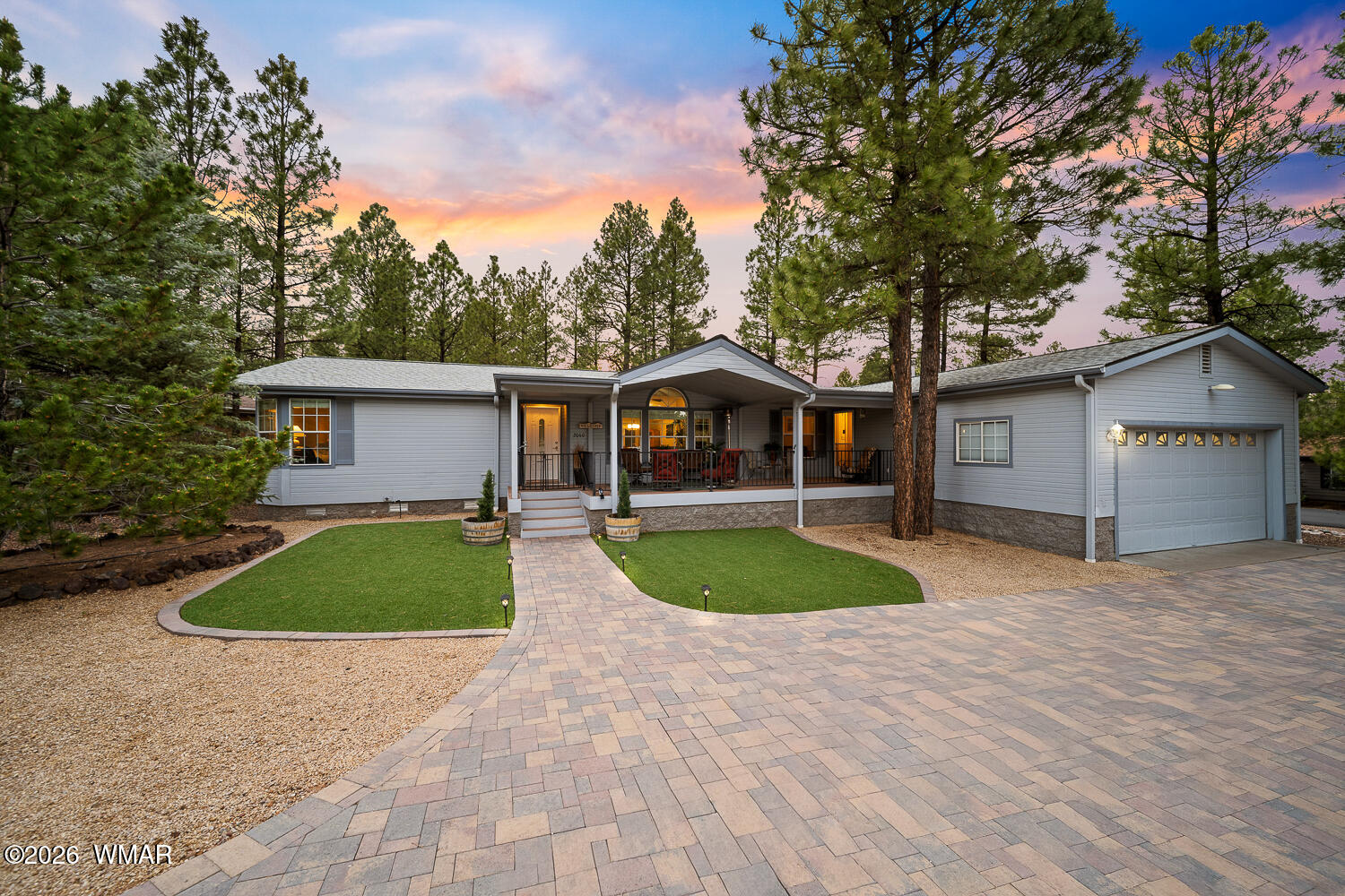 2060 W Pine Grove Drive, Show Low, AZ 85901