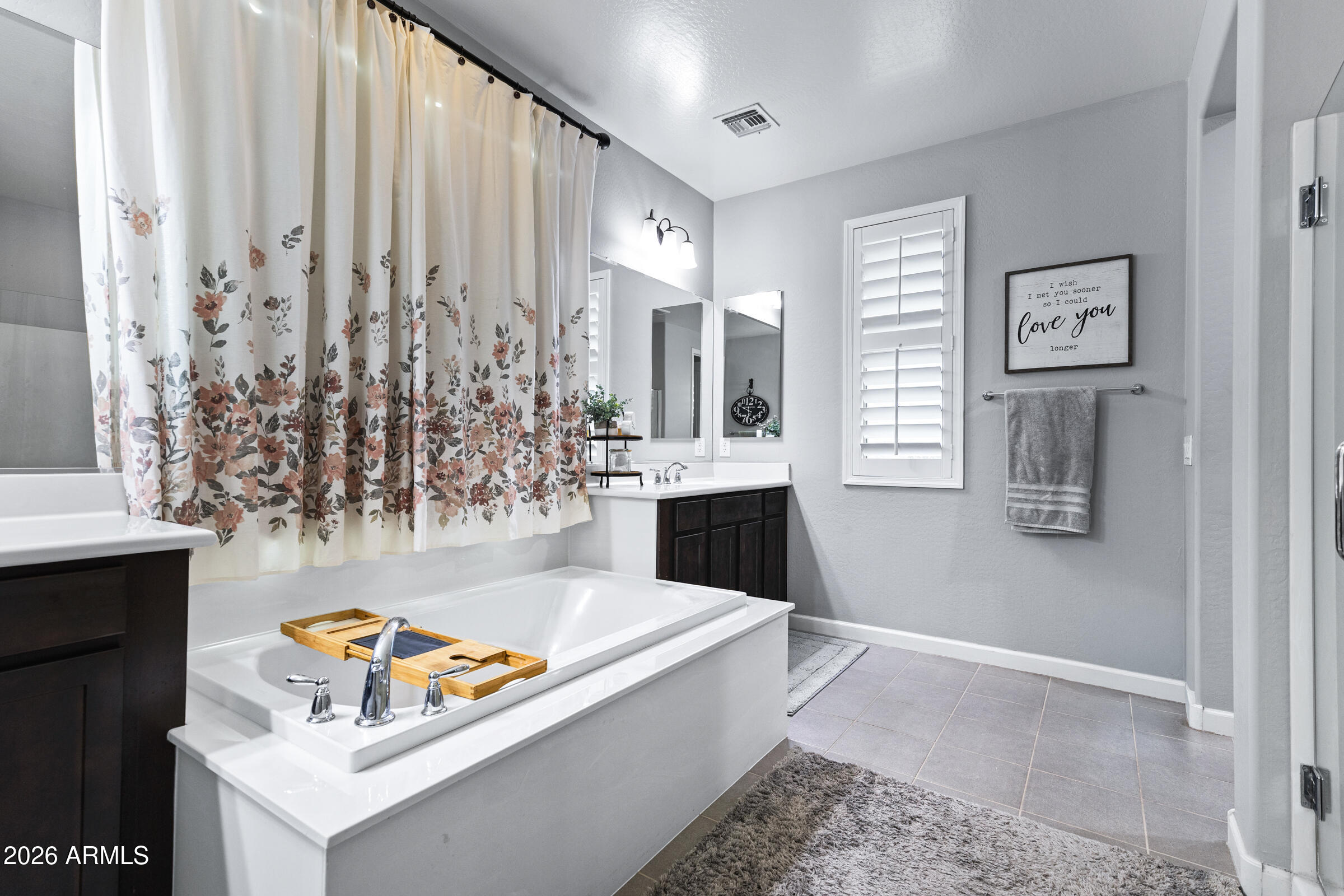 Thumbnail 34