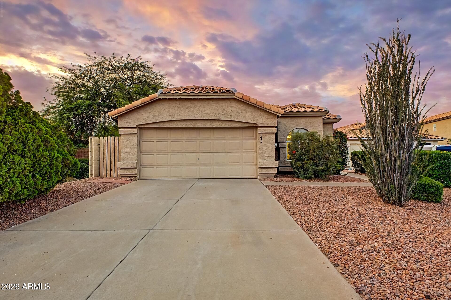 1038 W BUTLER Court, Chandler, AZ 85224 — Photo 1 of 51