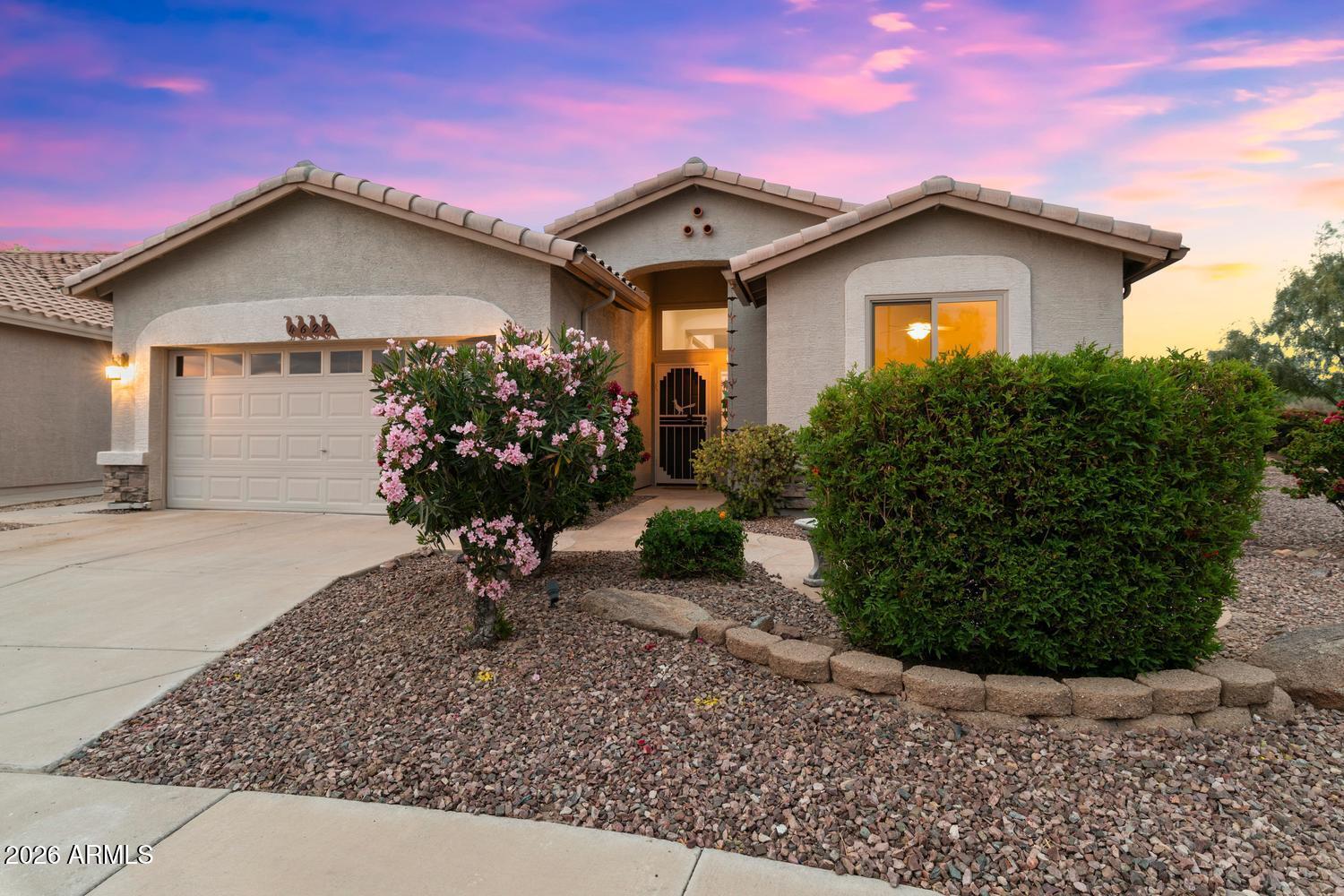 4622 E NIGHTINGALE Lane, Gilbert, AZ 85298 — Photo 1 of 71