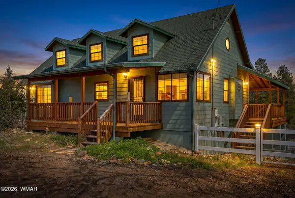 1841 Pine Cone Rd, Overgaard, AZ 85928