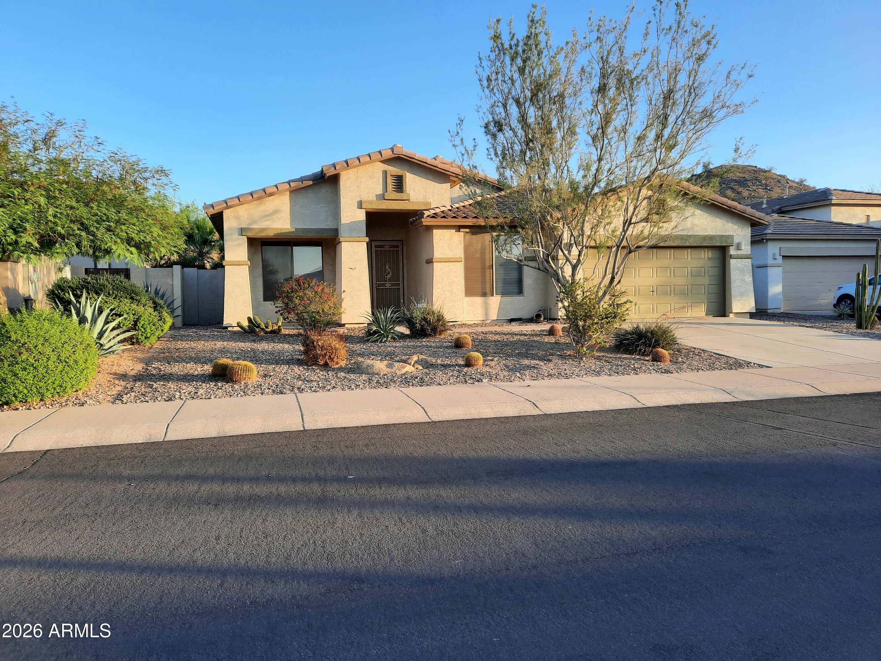 18575 W CAPISTRANO Avenue, Goodyear, AZ 85338 — Photo 1 of 57