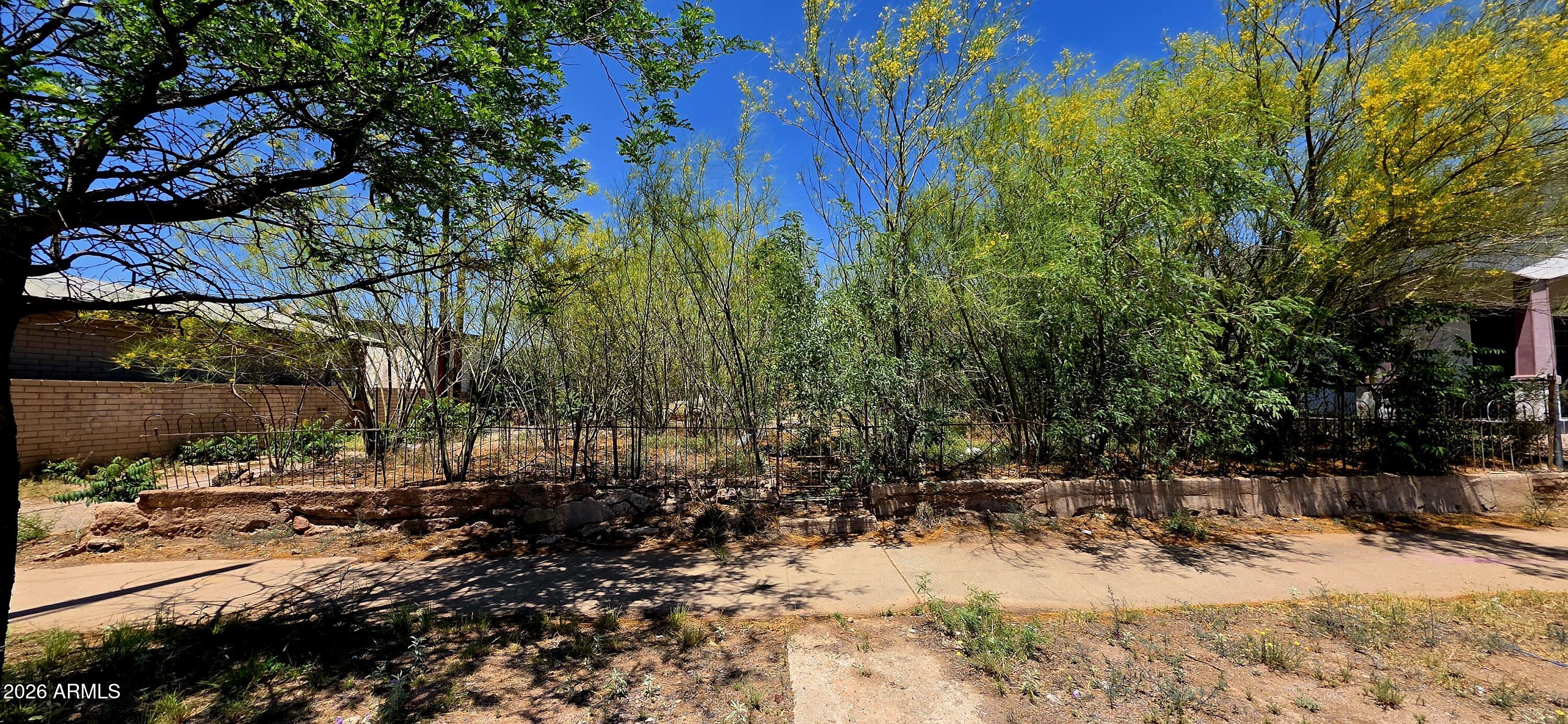 626 E 7TH Street 9, Douglas, AZ 85067 — Photo 1 of 7