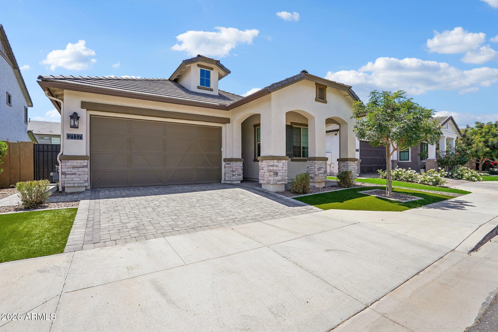 2117 E FLAMINGO Way, Gilbert, AZ 85297 — Photo 1 of 52