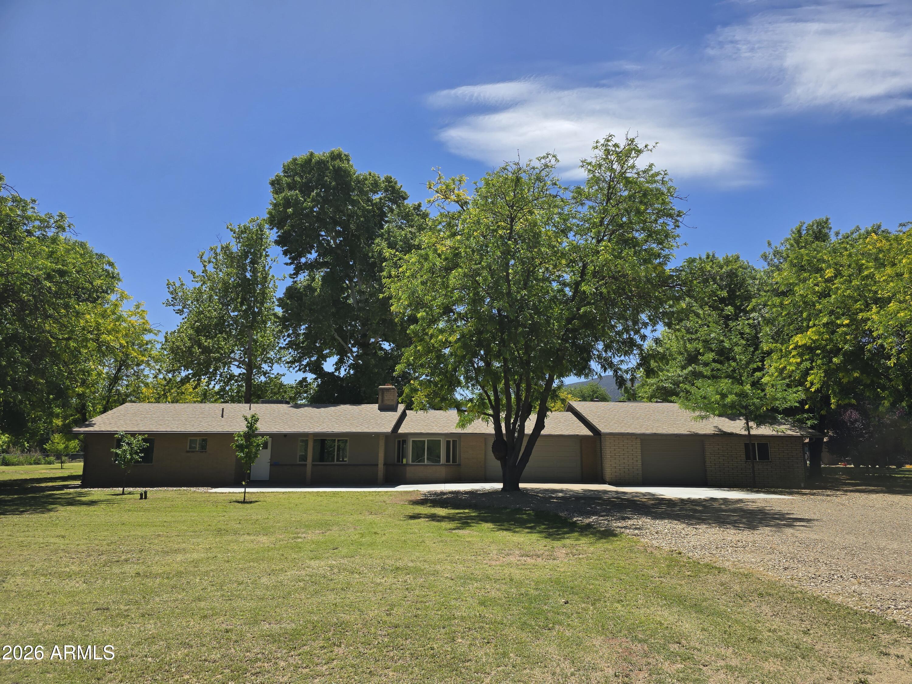 843 E ARMETTA Drive, Camp Verde, AZ 86322 — Photo 1 of 92