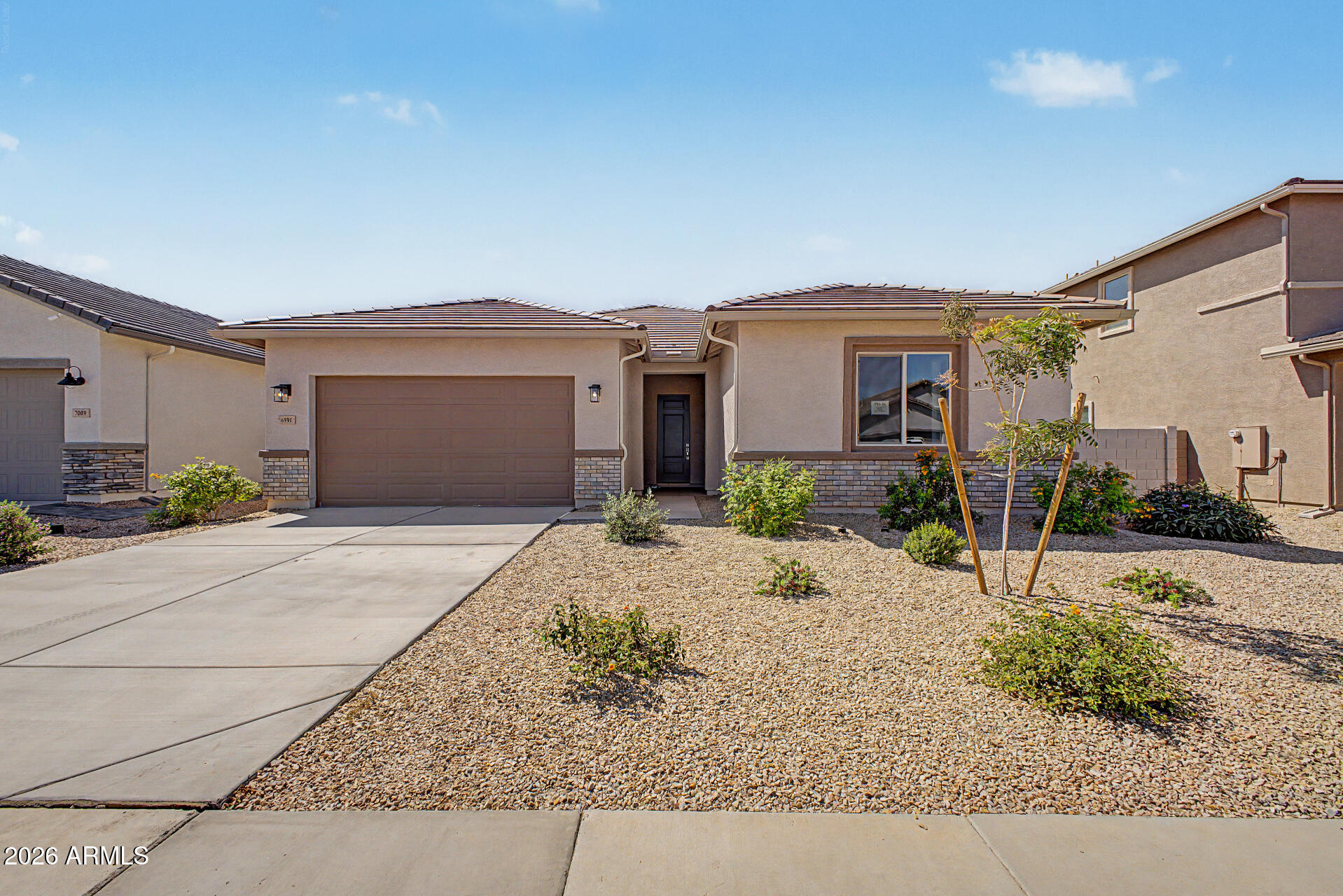 6991 E BRUSHY BILL Road, San Tan Valley, AZ 85143 — Photo 1 of 30