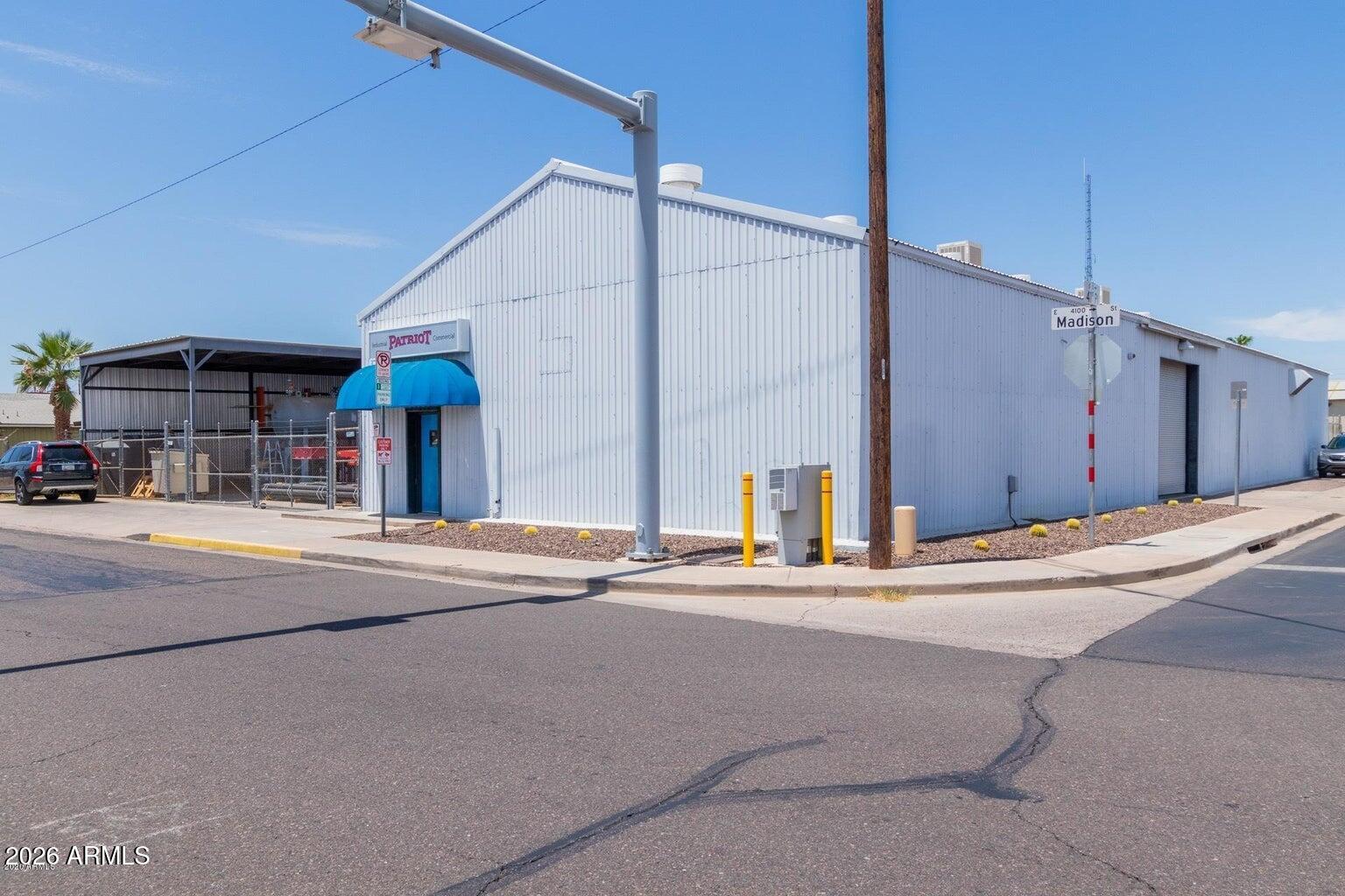 4118 E MADISON Street, Phoenix, AZ 85034 — Photo 1 of 9