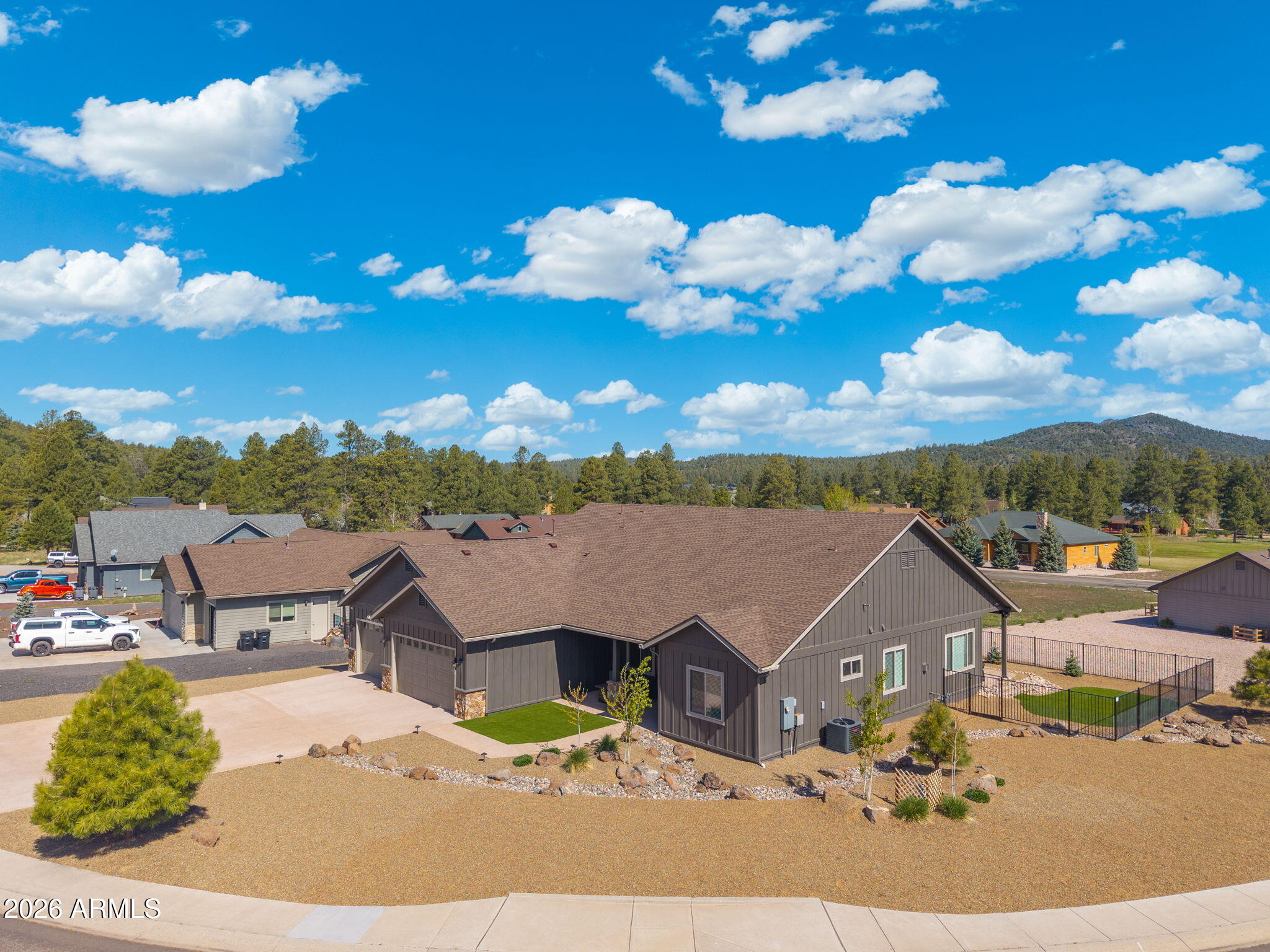 2712 W HIGHLAND MEADOWS Drive, Williams, AZ 86046 — Photo 1 of 63