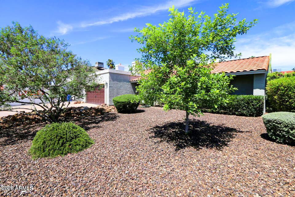 5530 E Beverly Lane, Scottsdale, AZ 85254 — Photo 1 of 30