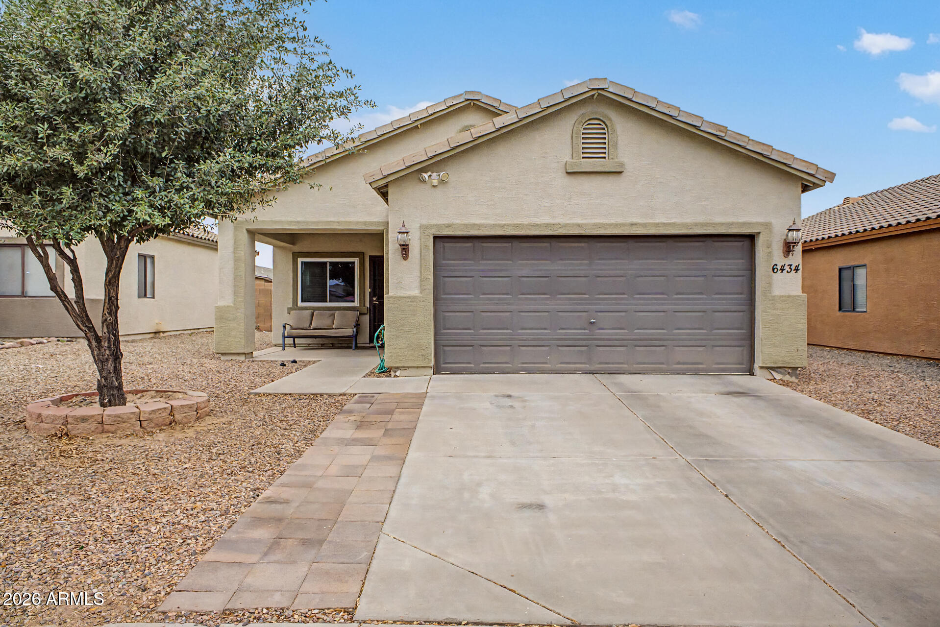 6434 S 10TH Drive, Phoenix, AZ 85041 — Photo 1 of 27