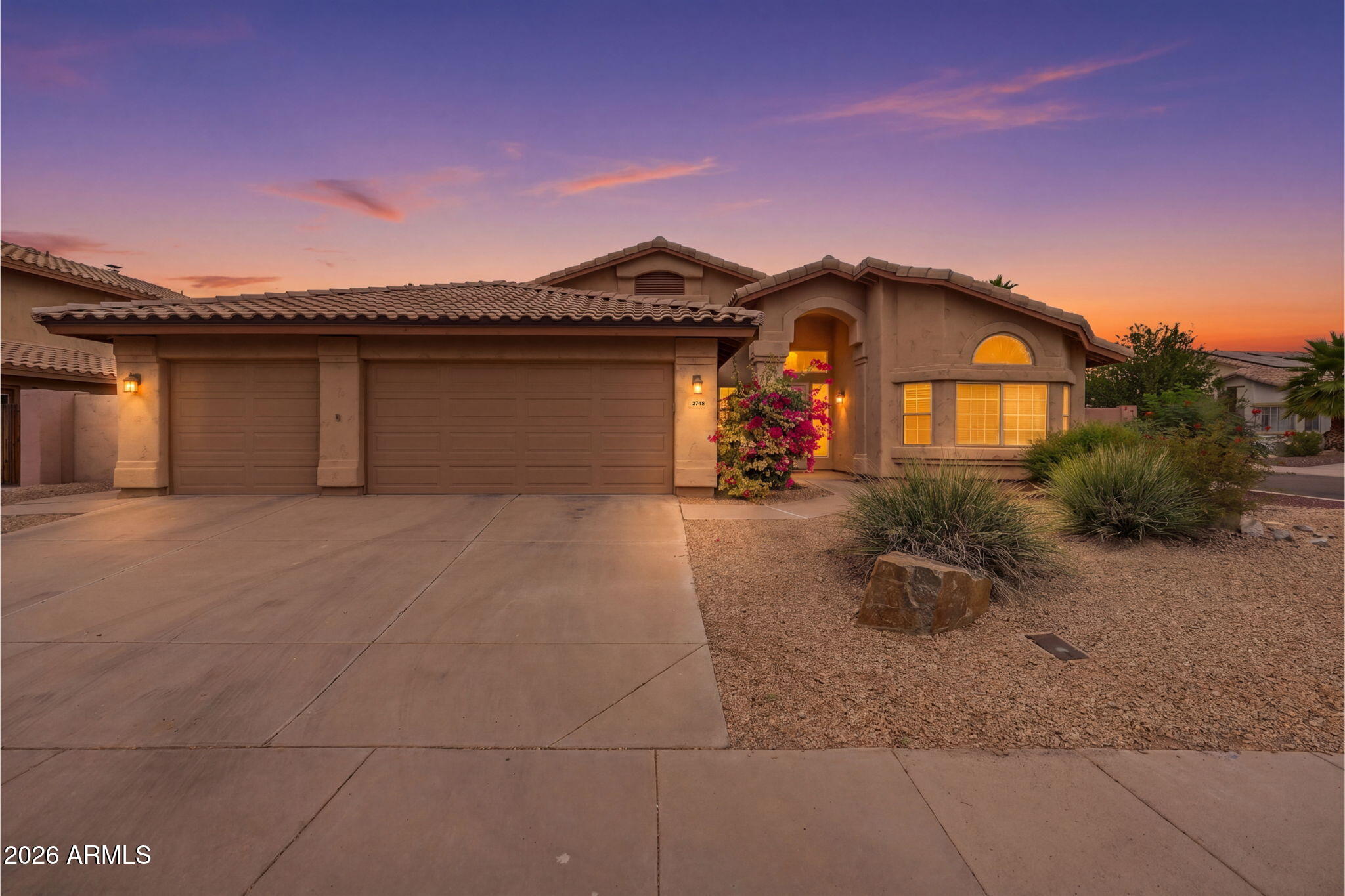 2748 E VERBENA Drive, Phoenix, AZ 85048 — Photo 1 of 23