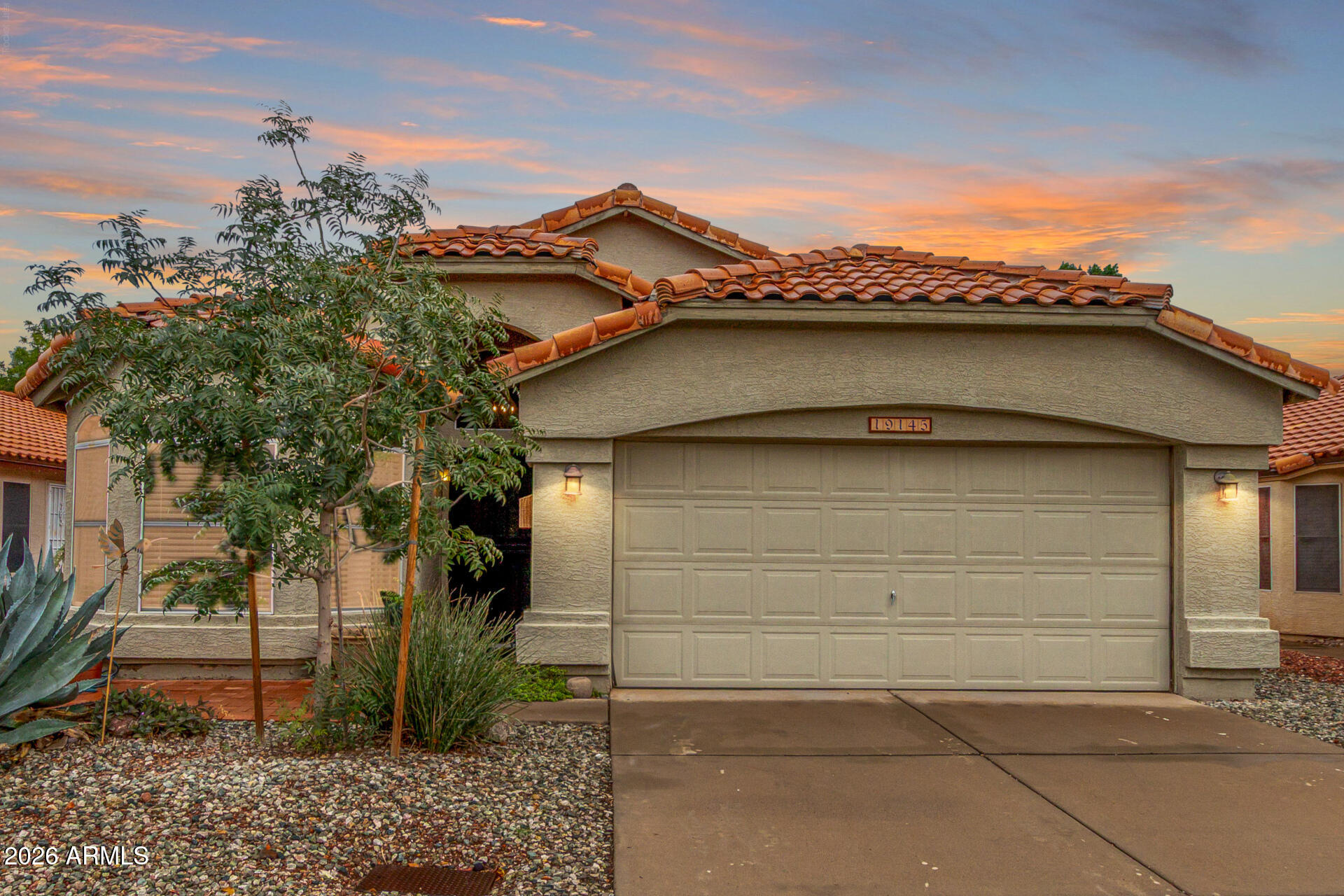 19145 N 75TH Drive, Glendale, AZ 85308 — Photo 1 of 25